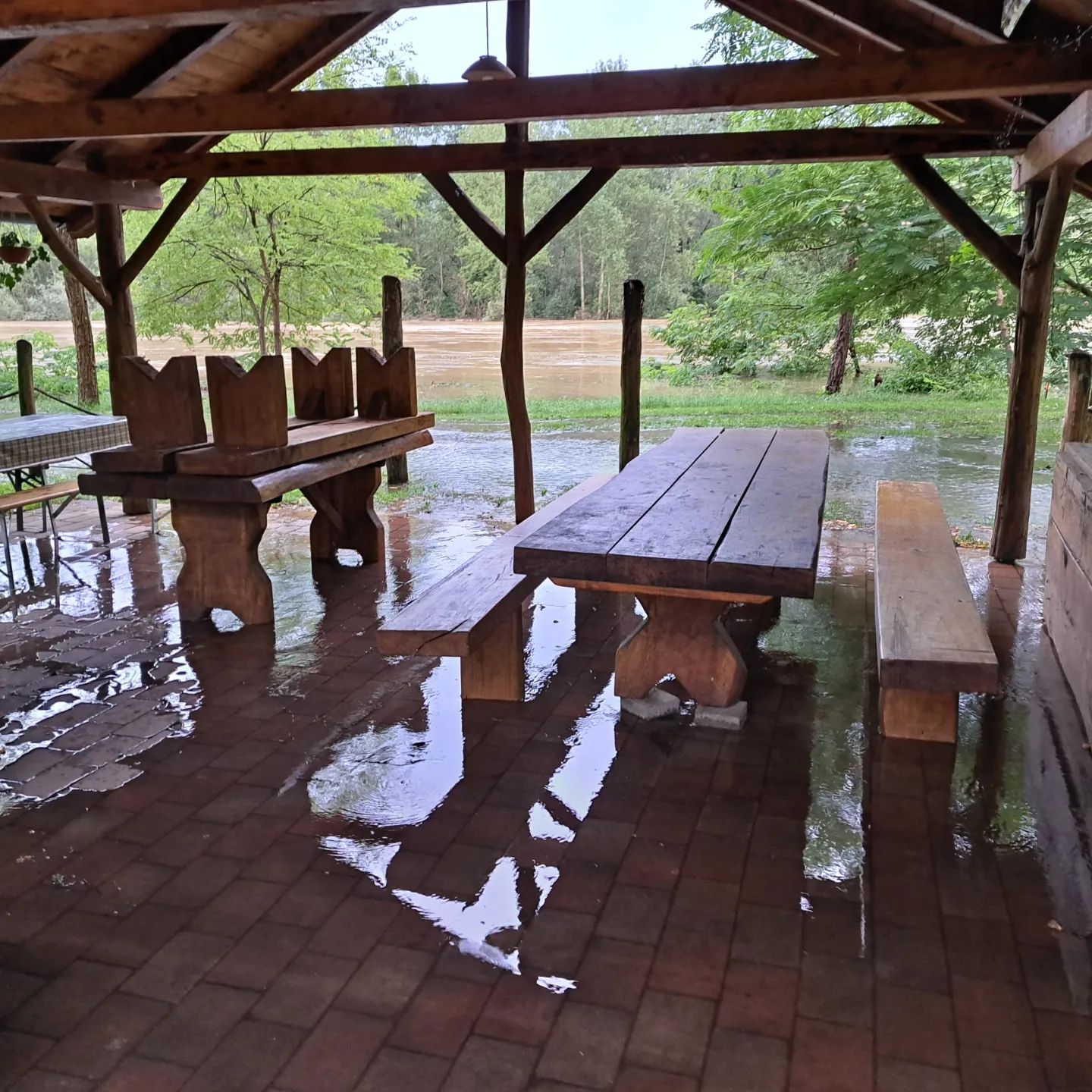 FOTO Adrenalinsko rekreacijski Centar Pozoj Varga