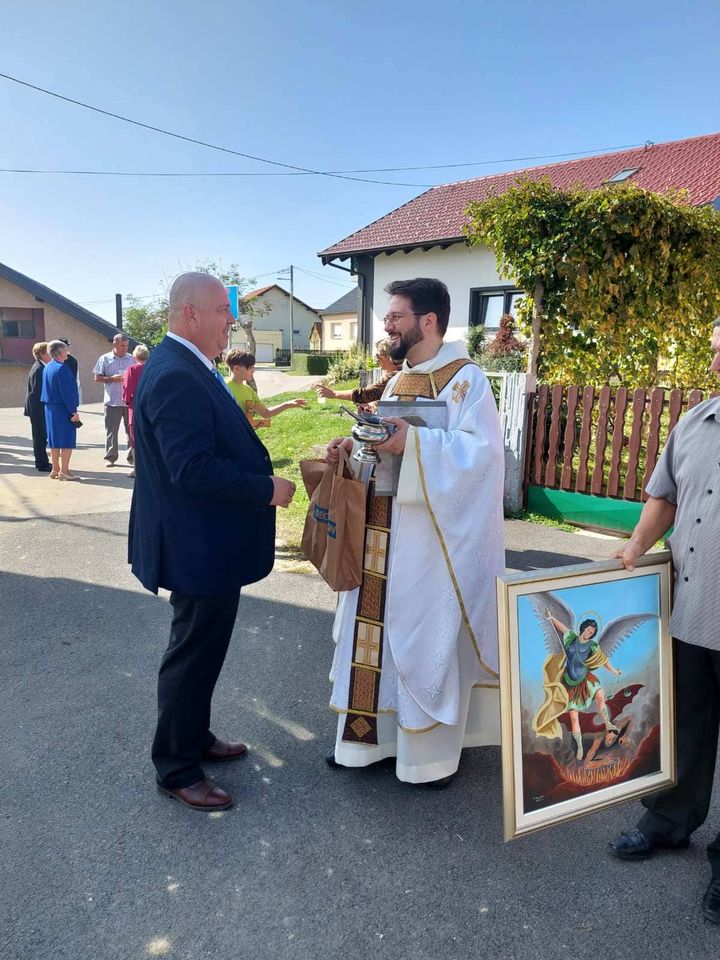 Proslava 820 godina Mihovljana