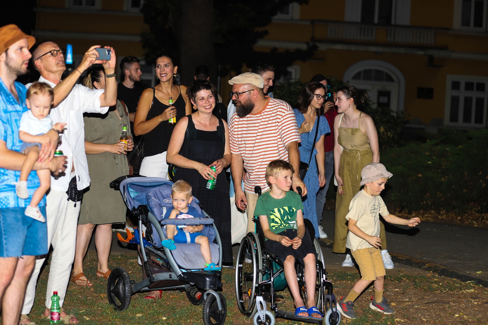 Nika Turković održala koncert u Urban Parkiću na Porcijunkolovom