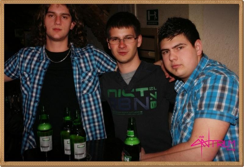 slika0070 Antrum (Subota, 6.4.2013 – Euro party)