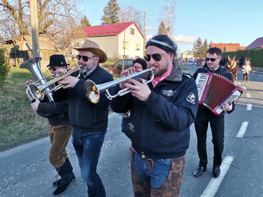 Fašnik u Zasadbregu