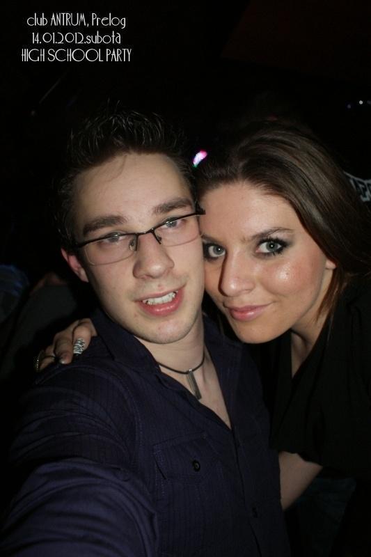 slika0077 Antrum (Subota, 14.1.2012) slika0077 Antrum (Subota, 14.1.2012)