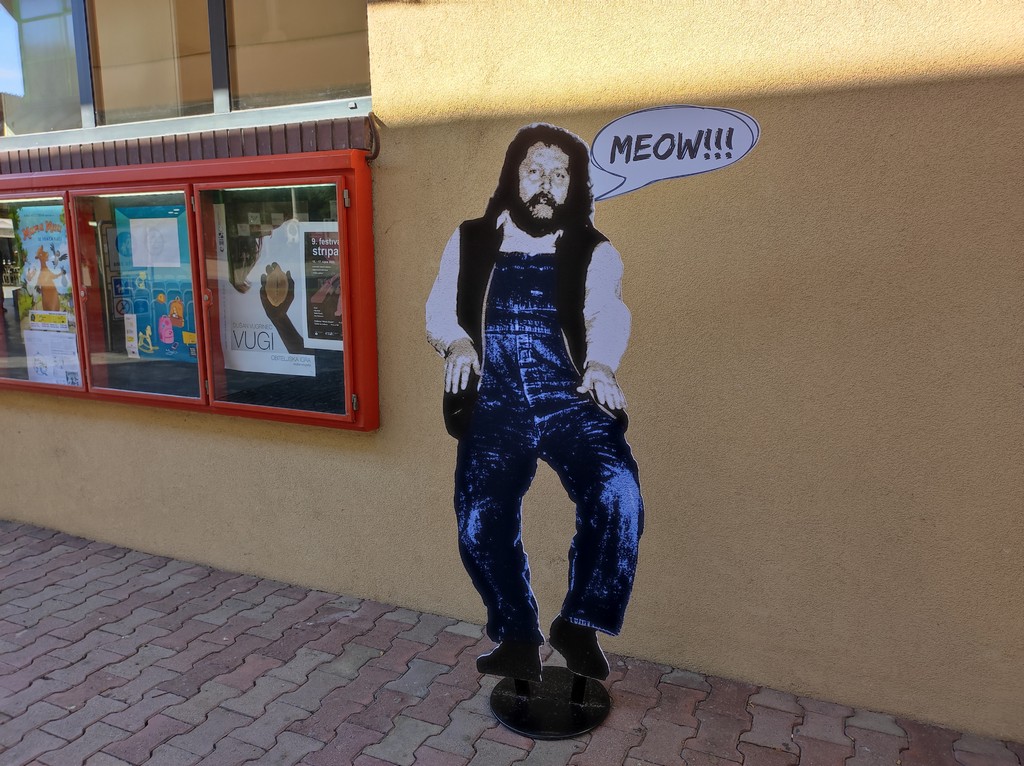 INSTALACIJE Chuch Norris, Branko Lustig, David Bowie samo su neke od ličnosti koje možete zateći u središtu Čakovca!
