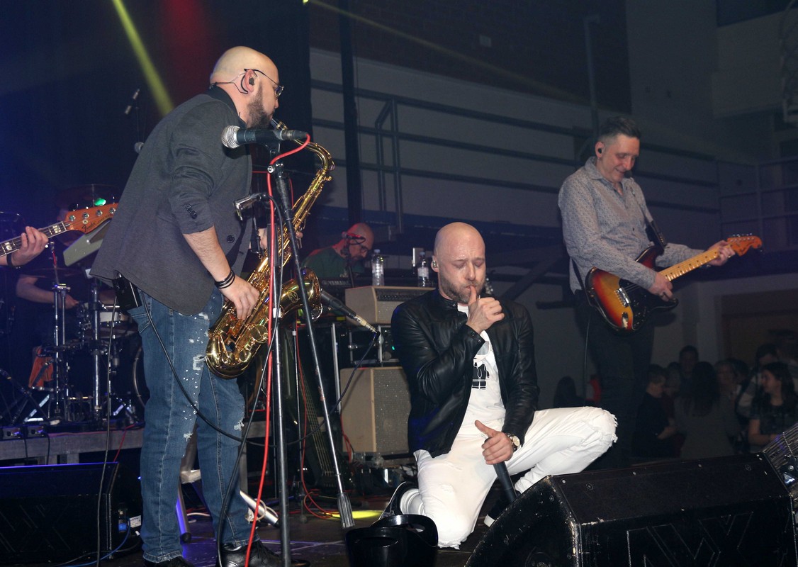 Neda Ukraden i grupa Vigor