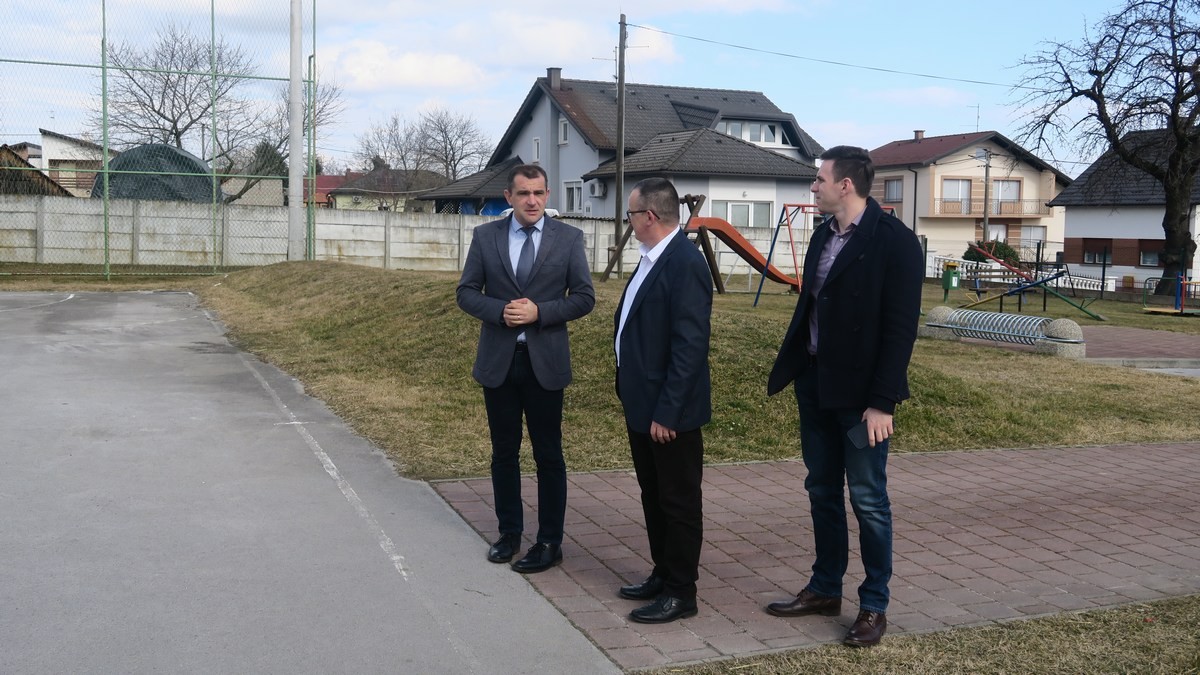 Uz obilazak investicija u Općini Šenkovec potpisan je sporazum o sufinanciranju sportske infrastrukture