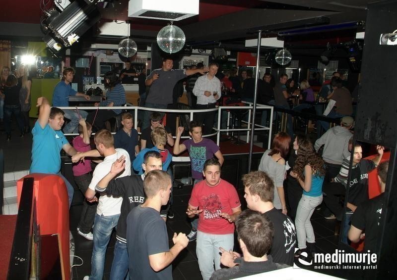 Diana (Subota, 22.10.2011.) Diana (Subota, 22.10.2011.)