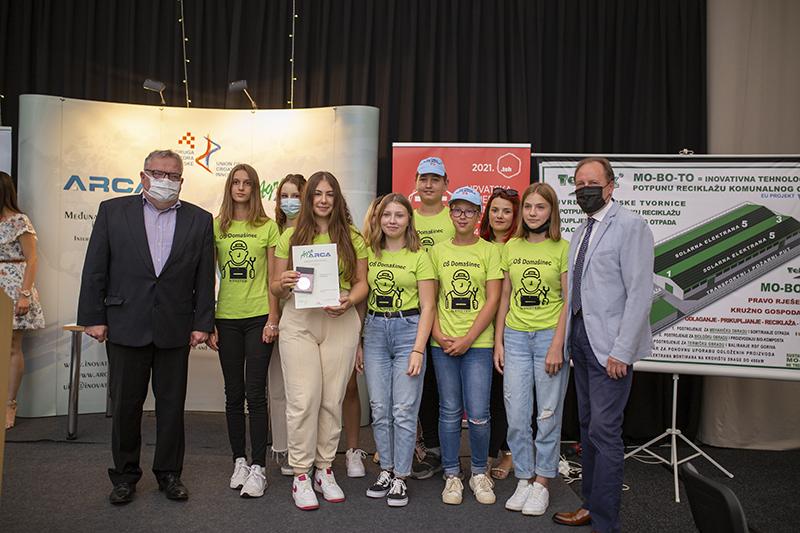MEDALJE I PRIZNANJA ZA NOVE PROJEKTE Sjajni radovi i nastupi učenika na AGRO ARCI 2021.