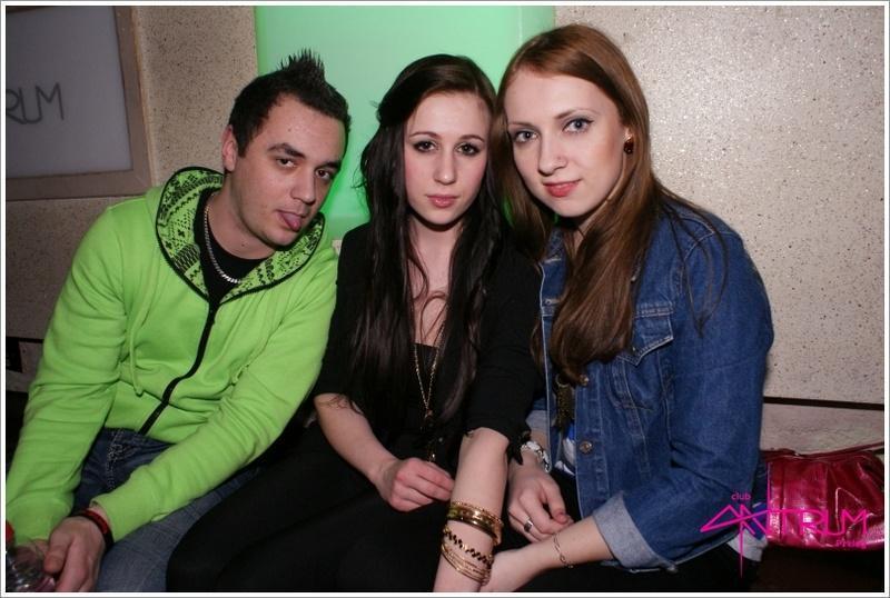 slika0008 Antrum (Petak i subota, 22. i 23.3.2013 – Mladen Burnać i Queens party) slika0008 Antrum (Petak i subota, 22. i 23.3.2013 – Mladen Burnać i Queens party)