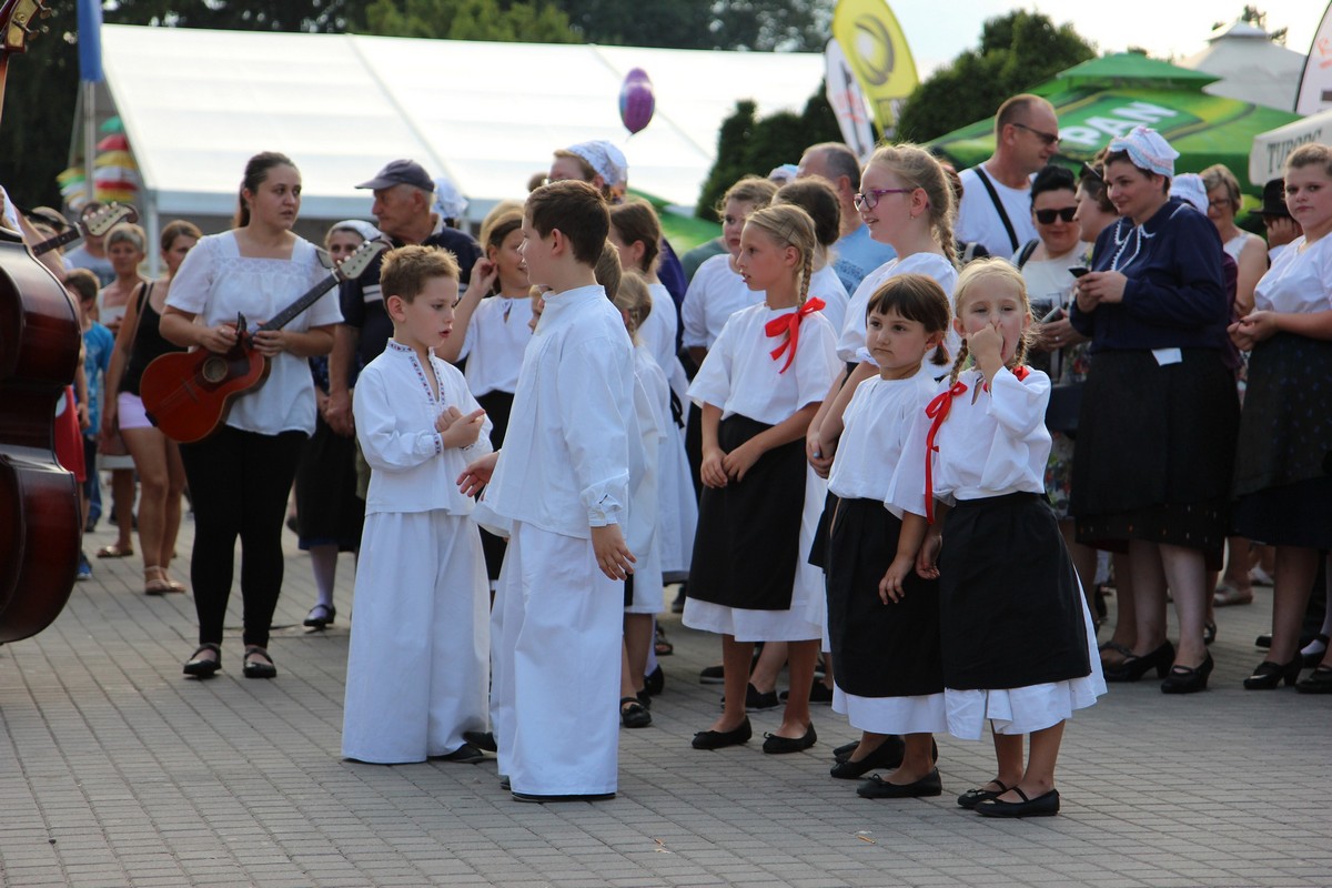 Tri međimurska KUD-a predstavila međimursku tradiciju na Porcijunkulovom