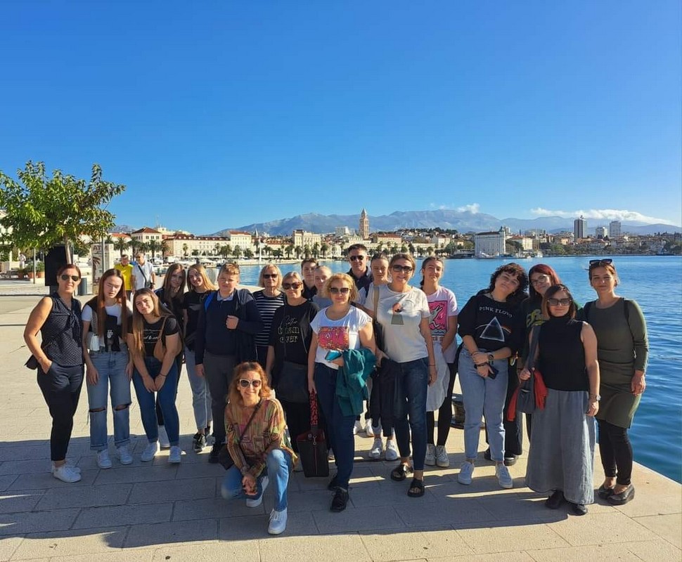 KOTORIBA ‘Moj zavičaj jučer, danas, sutra – Kotoriba’ među četiri najbolja projekta osnovnih škola iz cijele Republike Hrvatske KOTORIBA ‘Moj zavičaj jučer, danas, sutra – Kotoriba’ među četiri najbolja projekta osnovnih škola iz cijele Republike Hrvatske