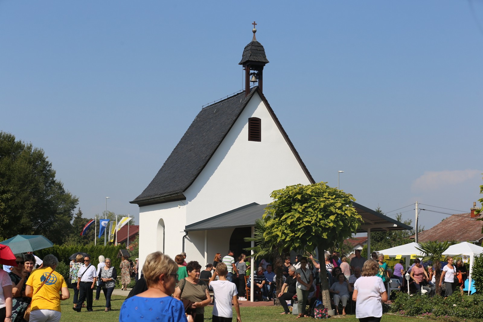 Trostruko slavlje u Svetištu Kraljice Srca u Maloj Subotici