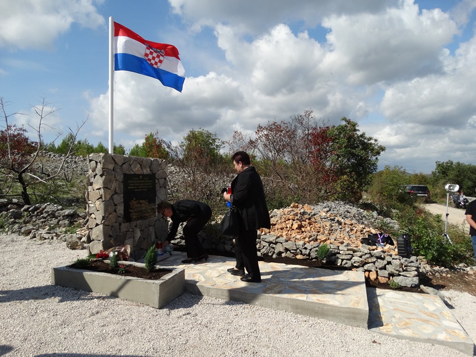 U Vodičkom zaleđu otkriven spomenik zapovjedniku Ivanu Vurušiću