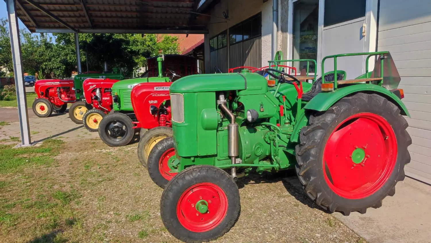 belić,otok,traktori,oldtimeri (1)