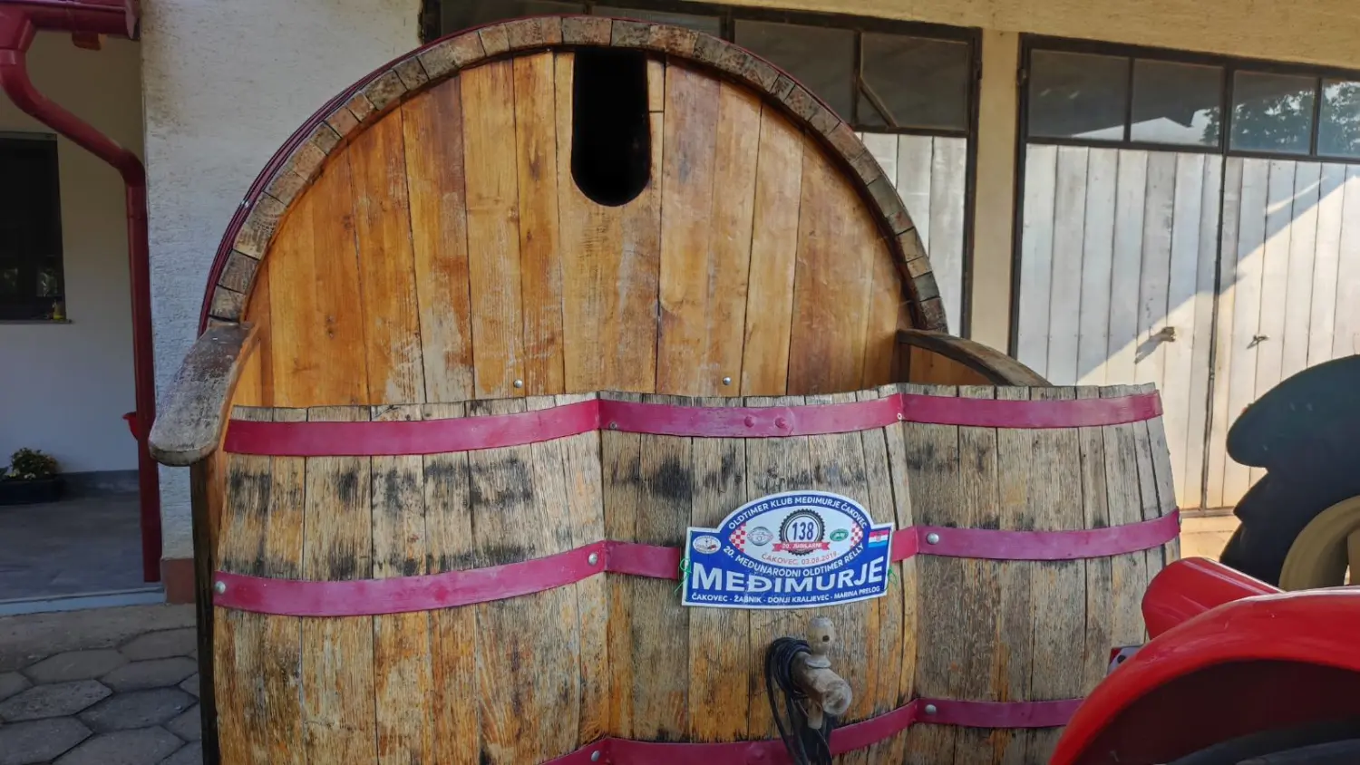 belić,otok,traktori,oldtimeri (16)