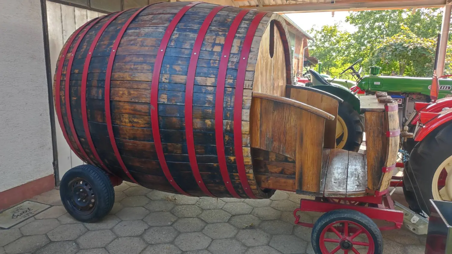 belić,otok,traktori,oldtimeri (7)