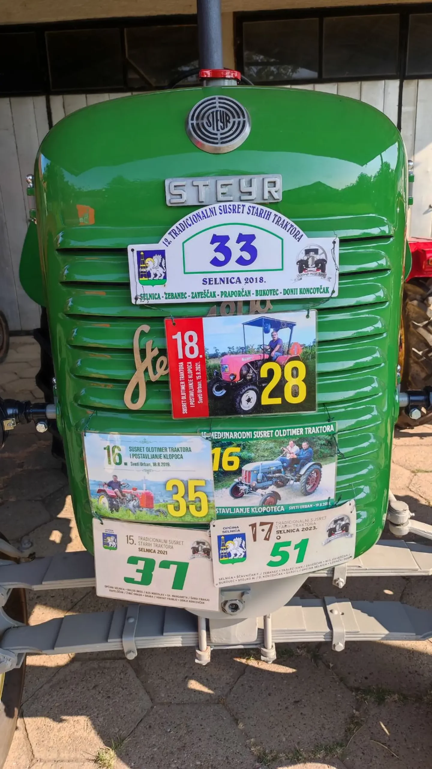 belić,otok,traktori,oldtimeri (8)