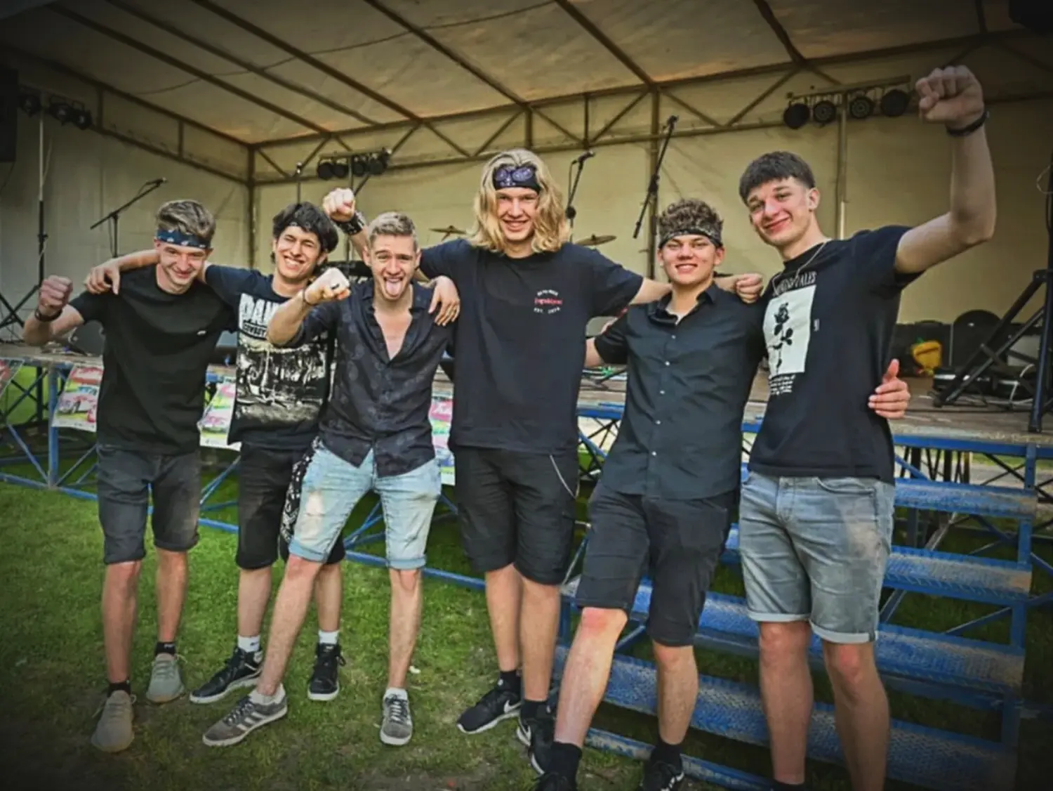 bend izgubljeni (4) bend izgubljeni (4)