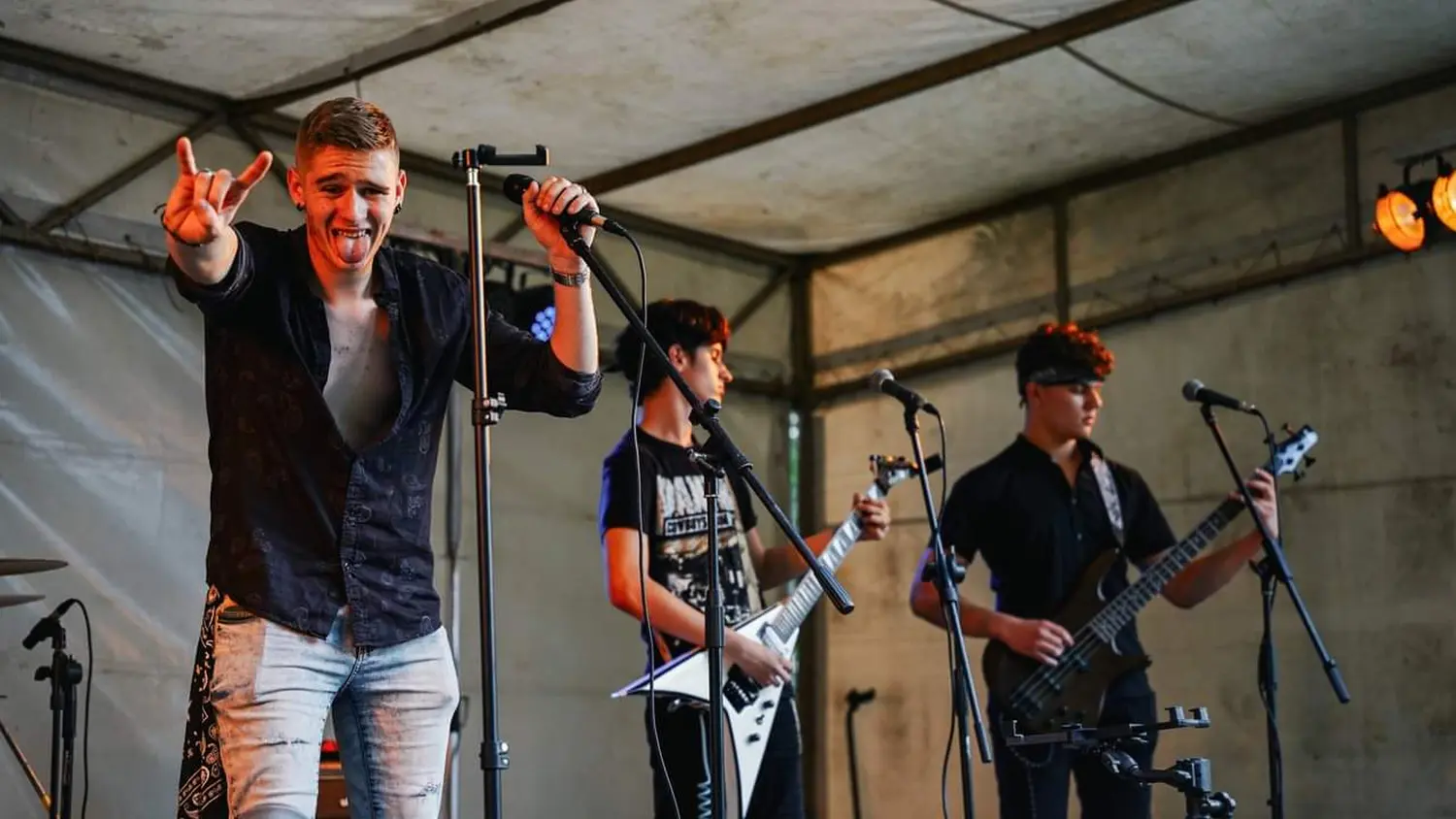 bend izgubljeni (5) bend izgubljeni (5)