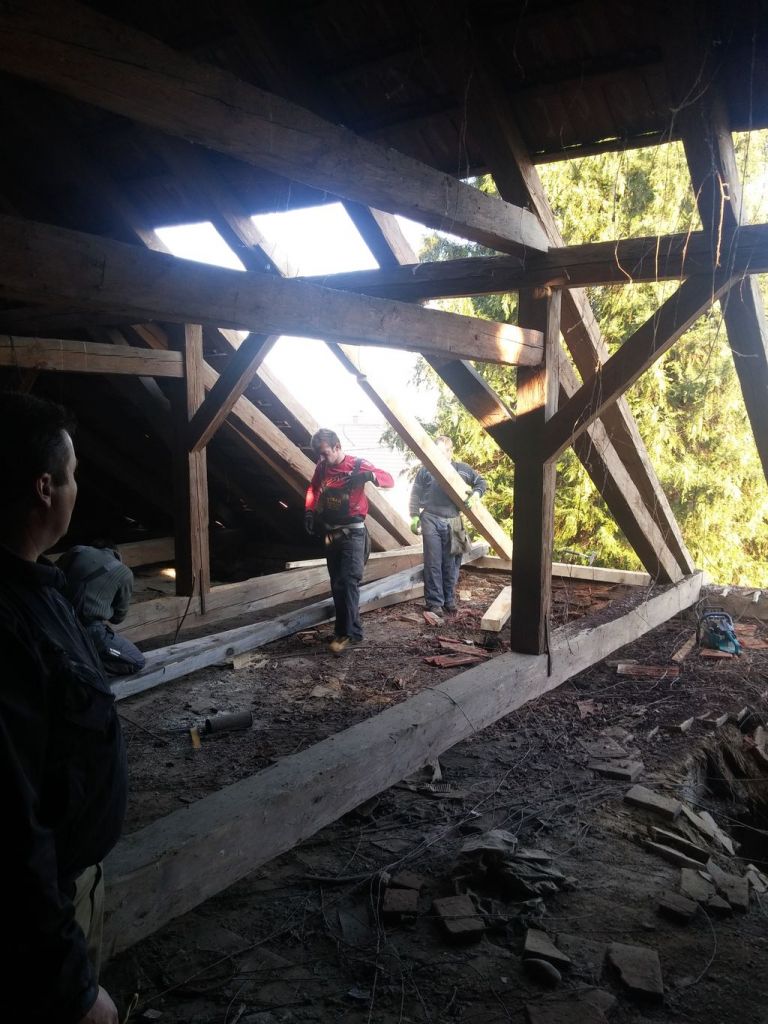 20151211132312850830