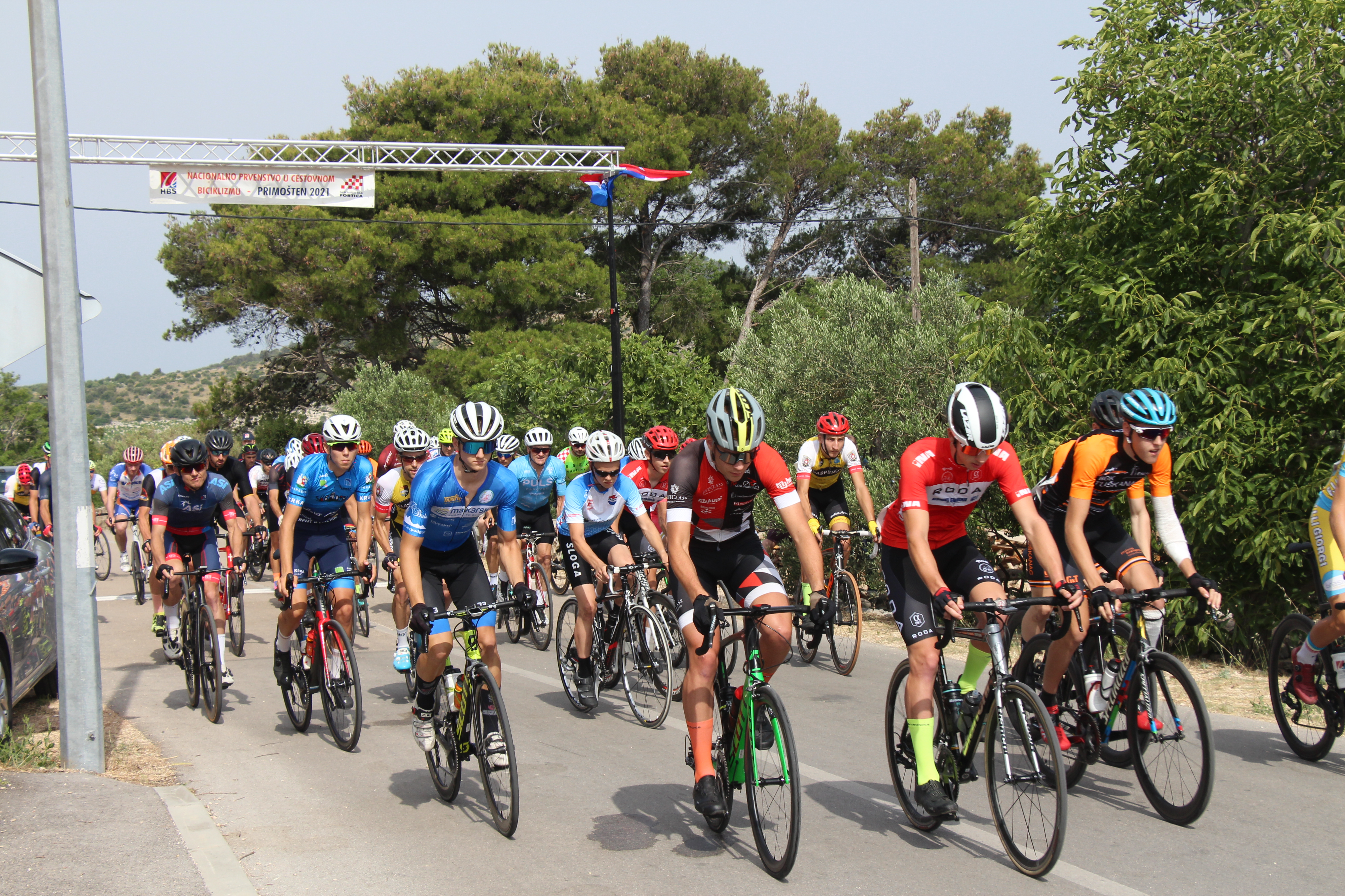 Image 4975720 (auto) Image 4975720 (auto)