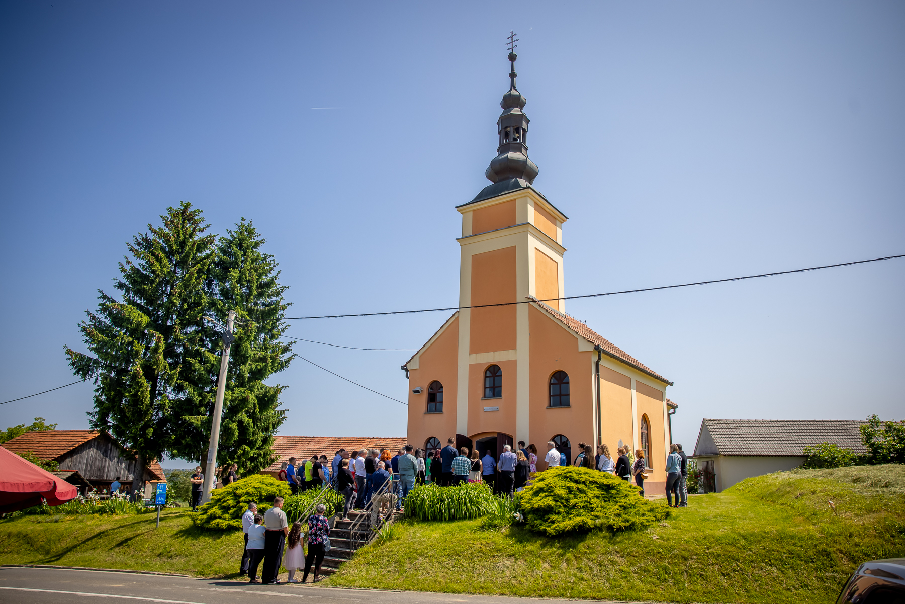 SLAVILO SE U BREGIMA Blagoslov vinograda i proštenje u Svetom Urbanu