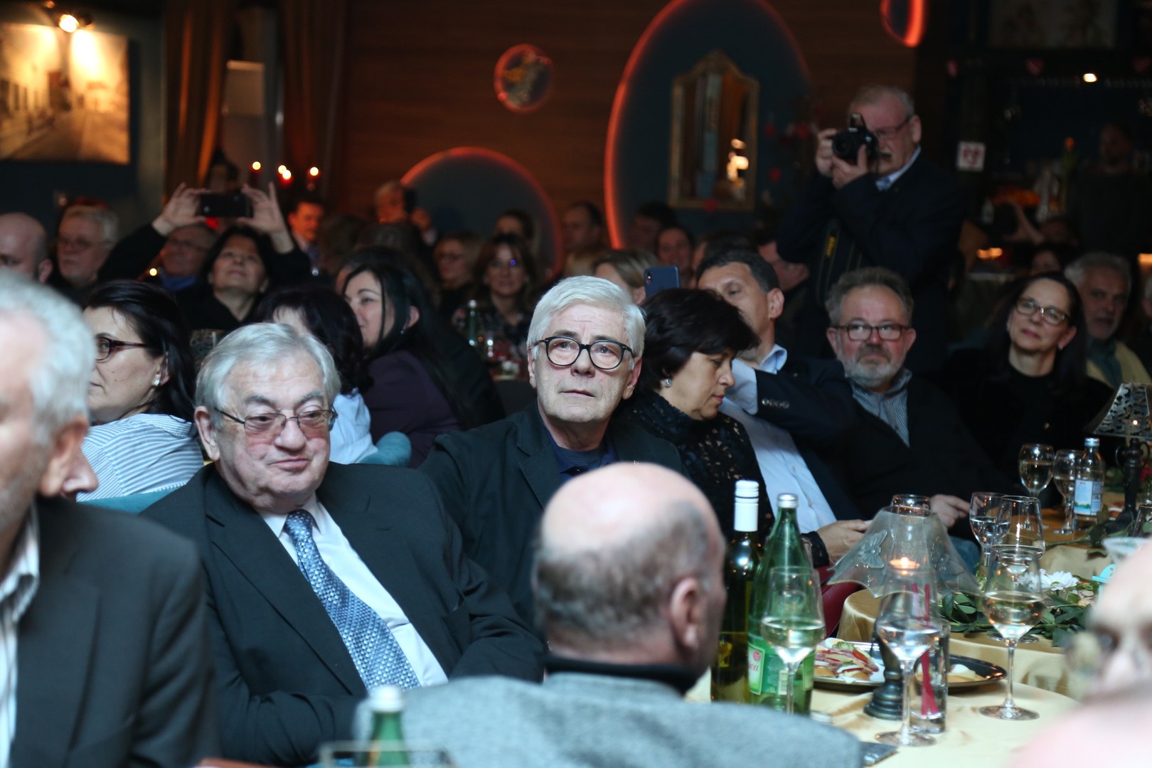 Legendarni Stjepan Jimmy Stanić u Gradskoj kavani Čakovec povodom Dana žena