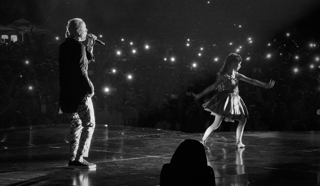 dinomerlin0012871259