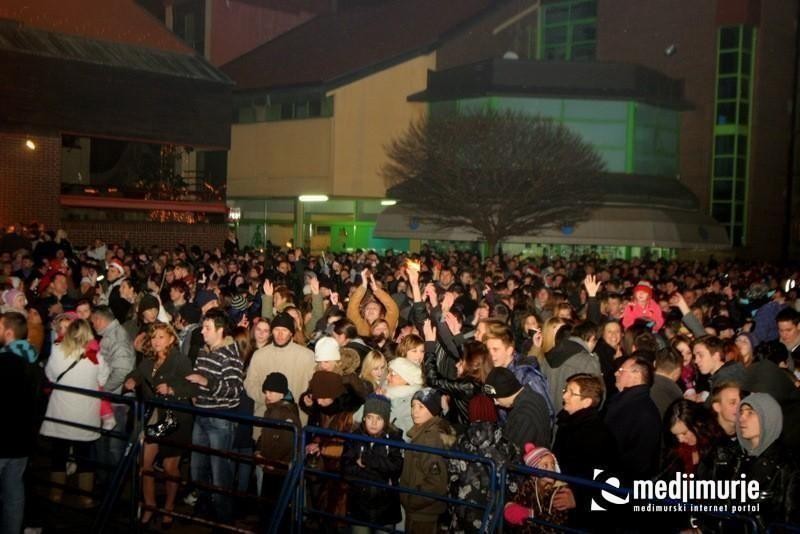 slika00005 Proslava nove godine u Čakovcu (Subota, 31.12.2011)