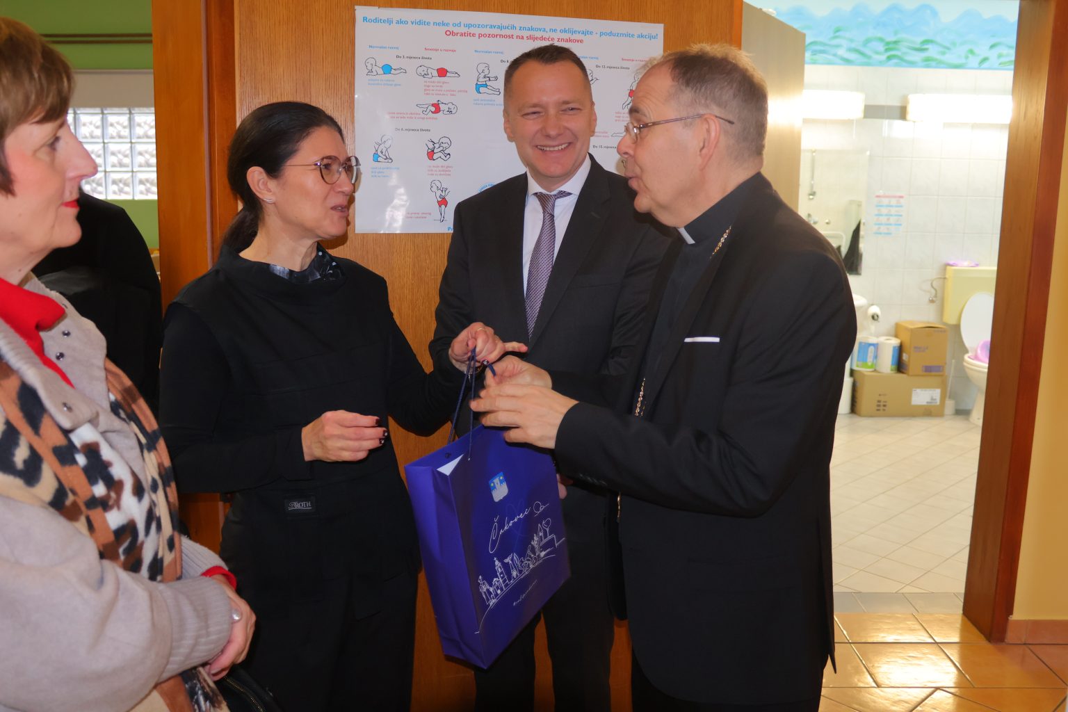 biskup Bože Radoš boravak Antun Bogdan (10)