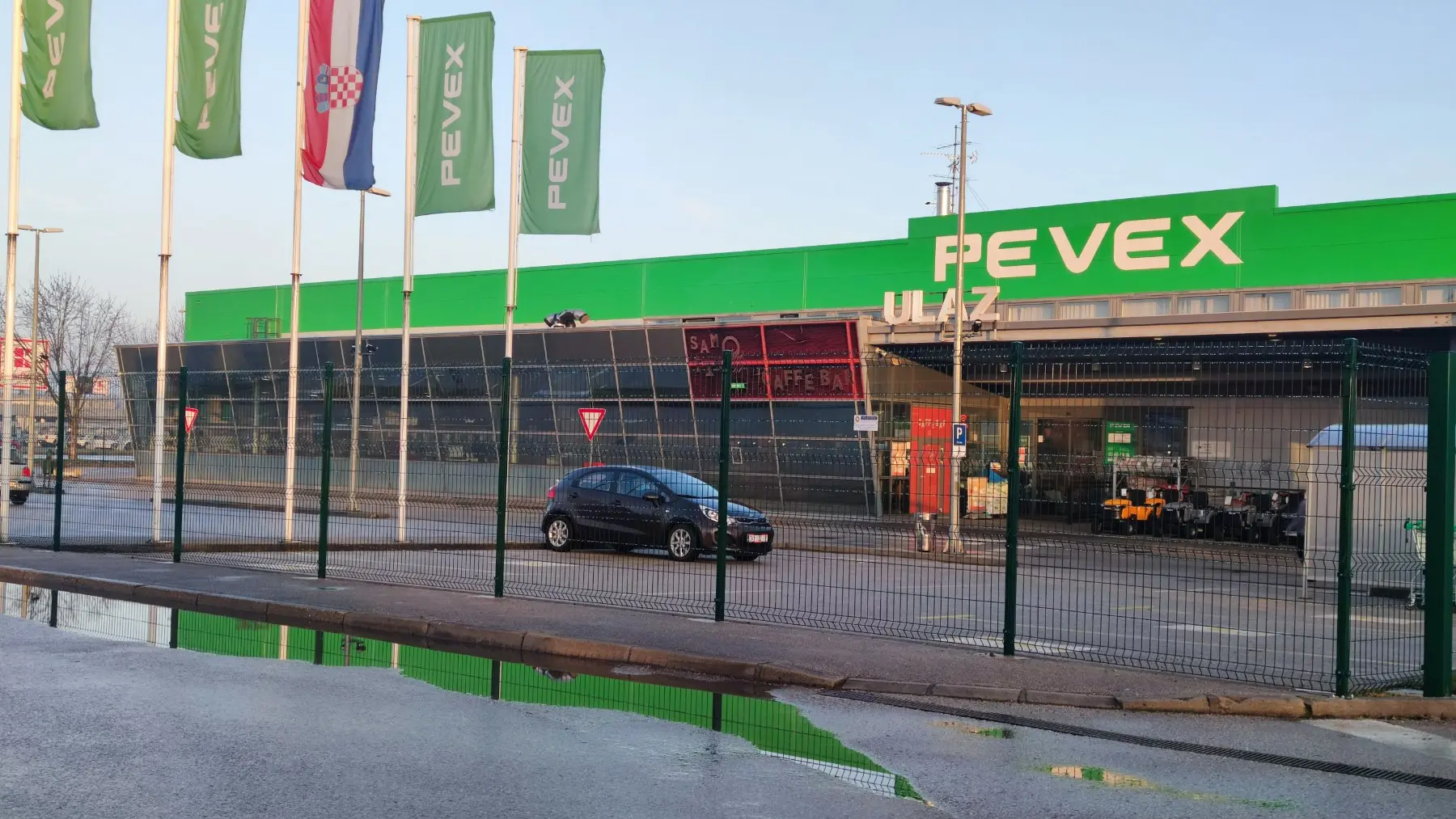 bojkot trgovina,24 (14) bojkot trgovina,24 (14)