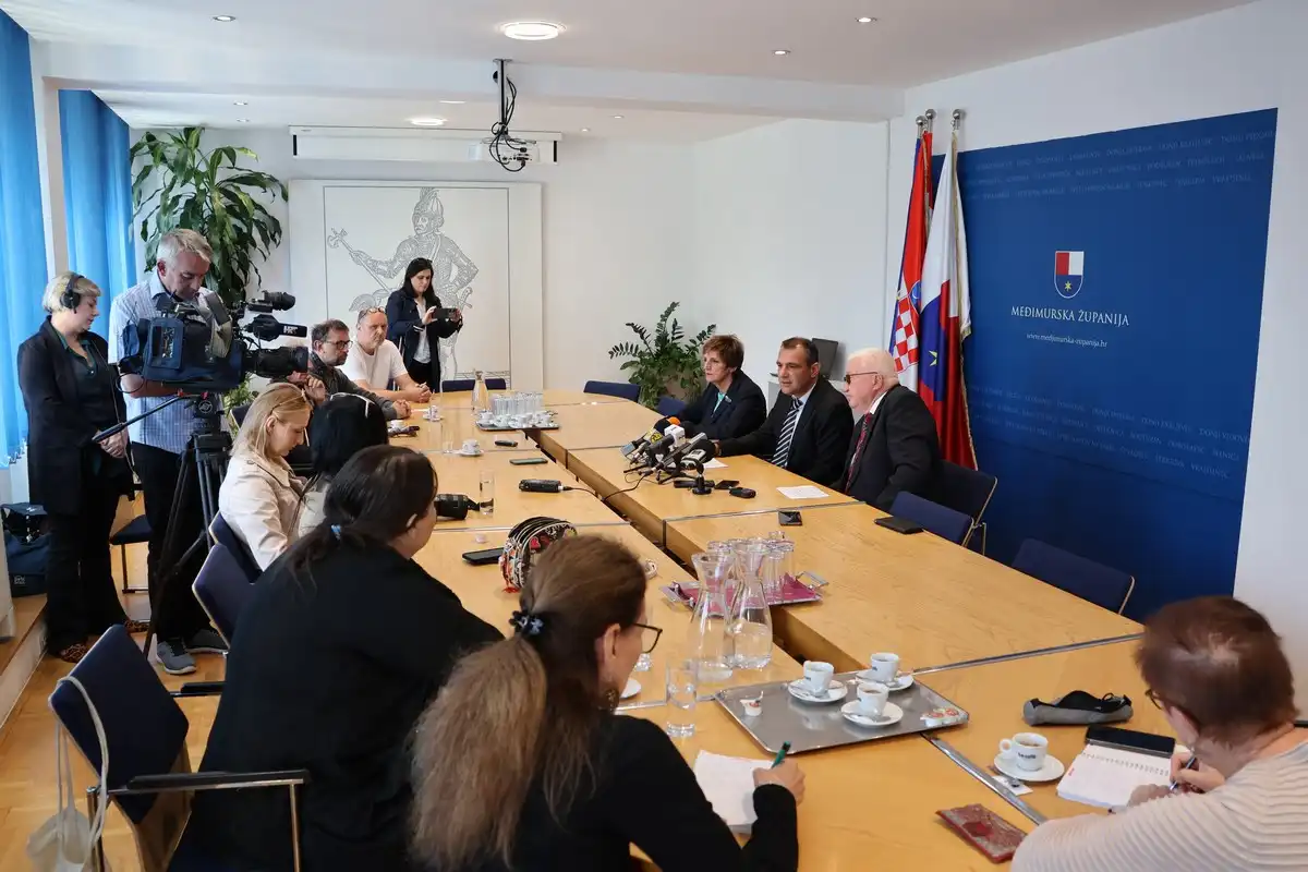 bolnica – župan – konferencija (4)