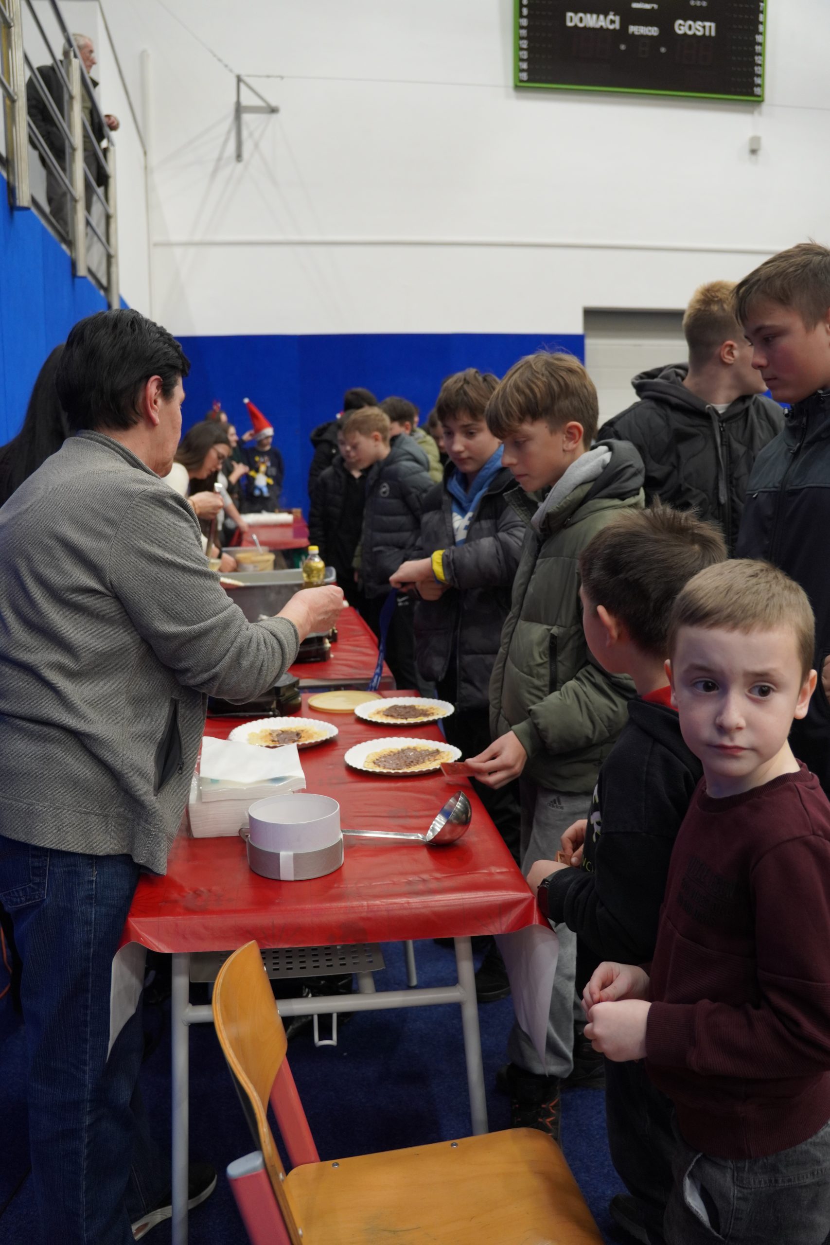 božićna priredba OŠ Strahoninec (17) božićna priredba OŠ Strahoninec (17)