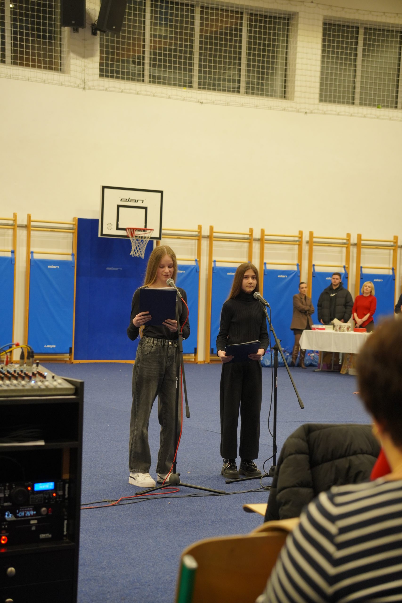 božićna priredba OŠ Strahoninec (46) božićna priredba OŠ Strahoninec (46)