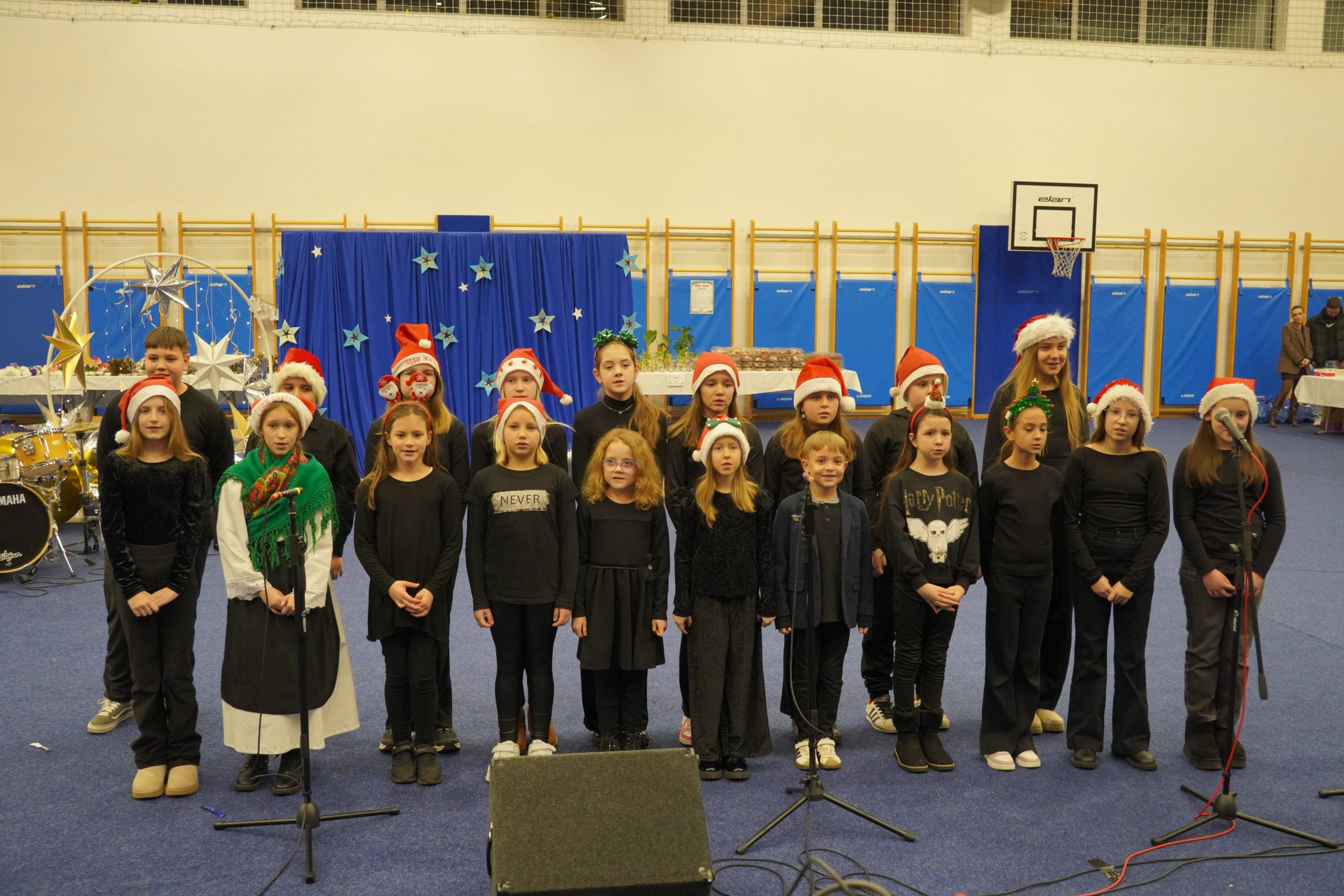 božićna priredba OŠ Strahoninec (50) božićna priredba OŠ Strahoninec (50)