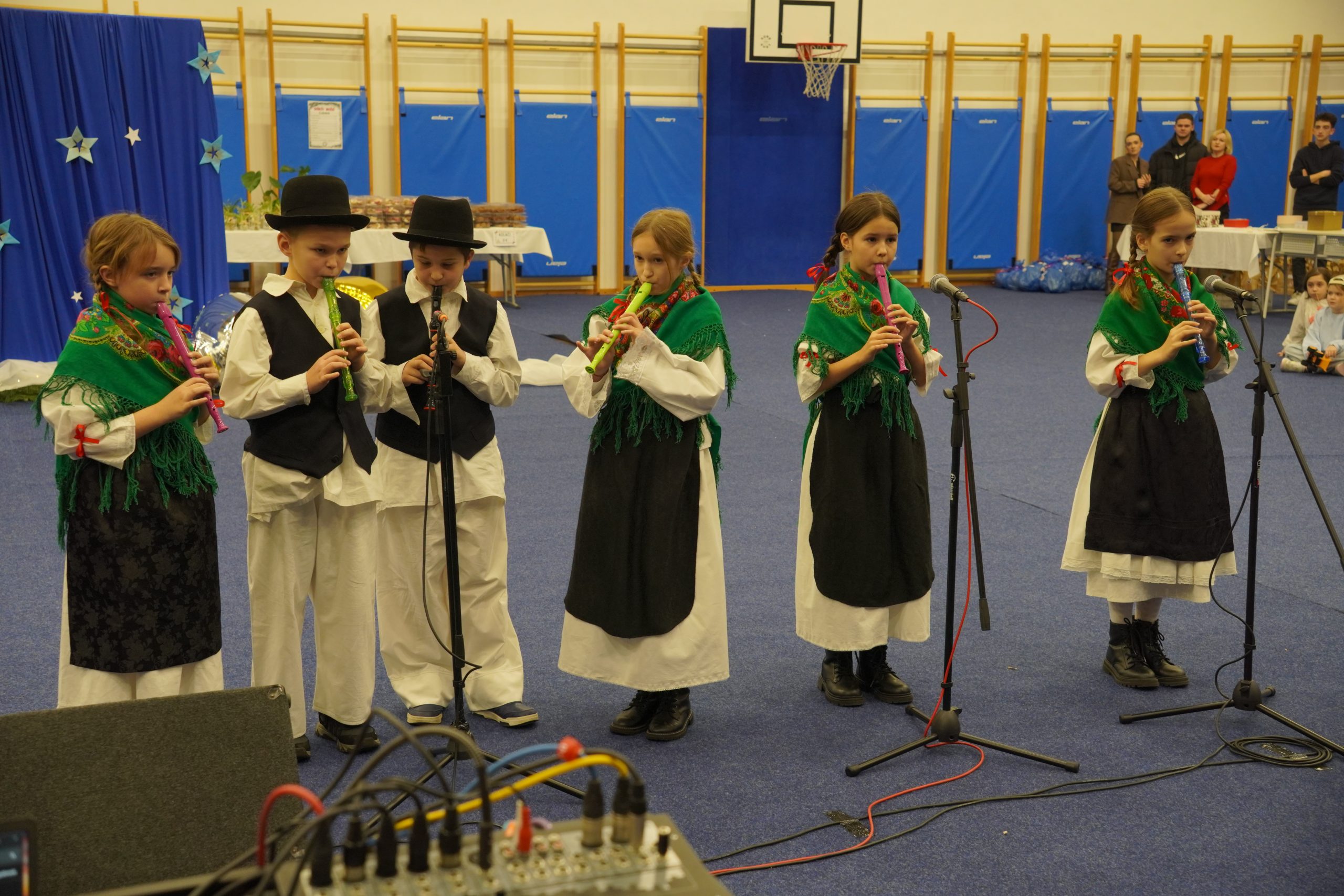 božićna priredba OŠ Strahoninec (53) božićna priredba OŠ Strahoninec (53)