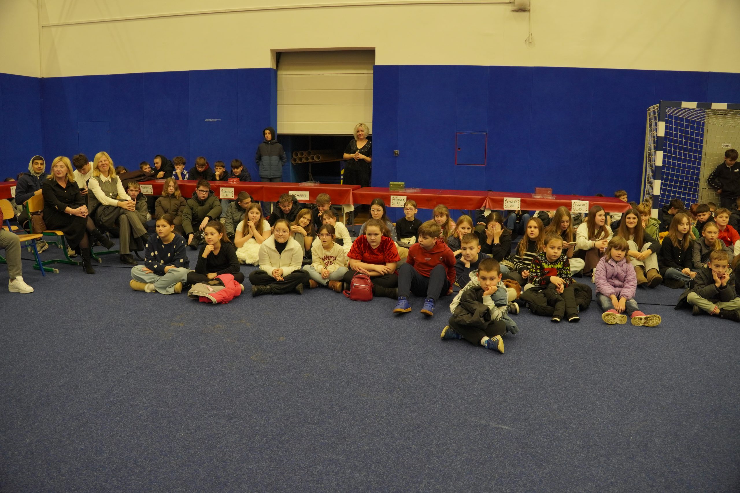 božićna priredba OŠ Strahoninec (57) božićna priredba OŠ Strahoninec (57)