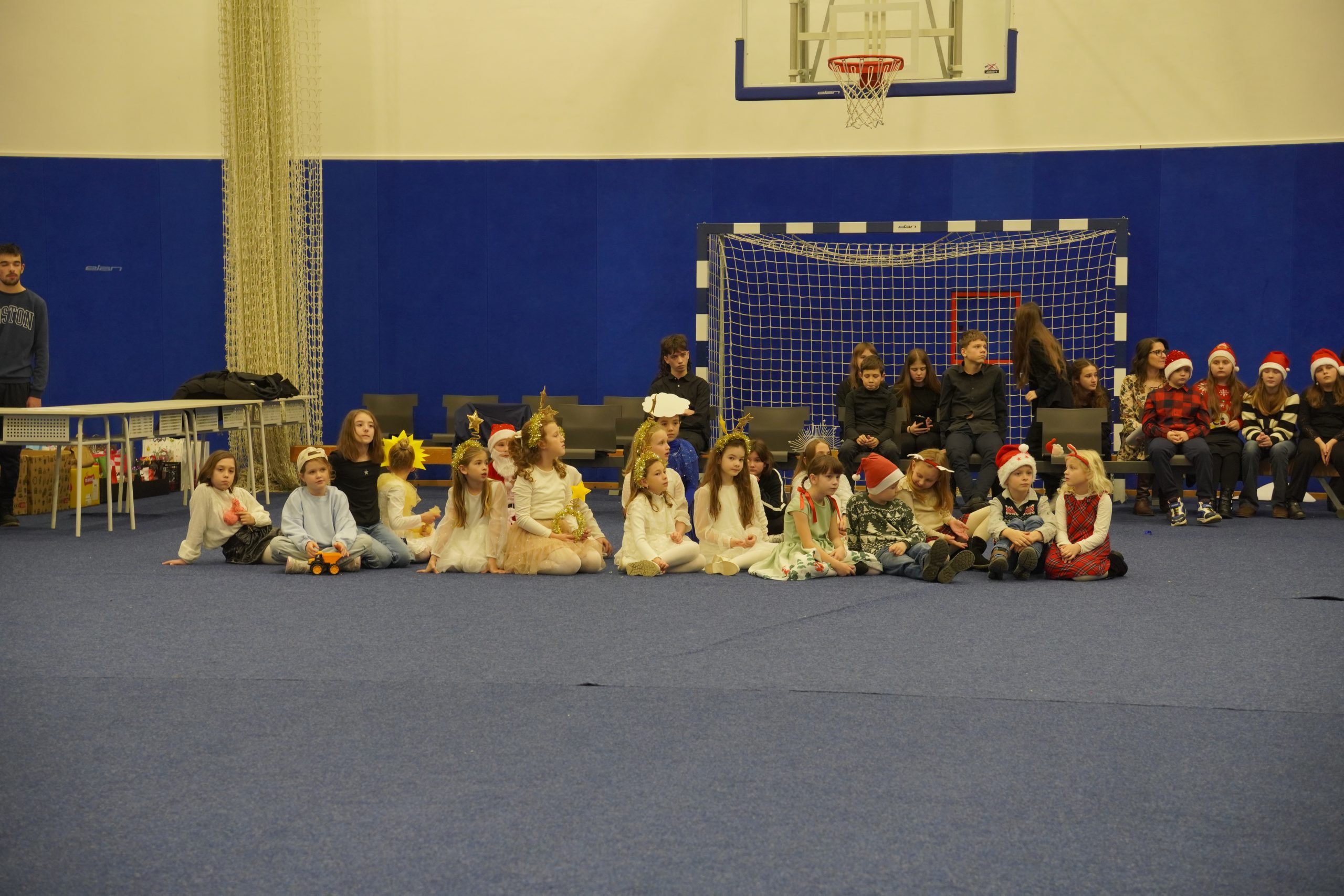 božićna priredba OŠ Strahoninec (62) božićna priredba OŠ Strahoninec (62)