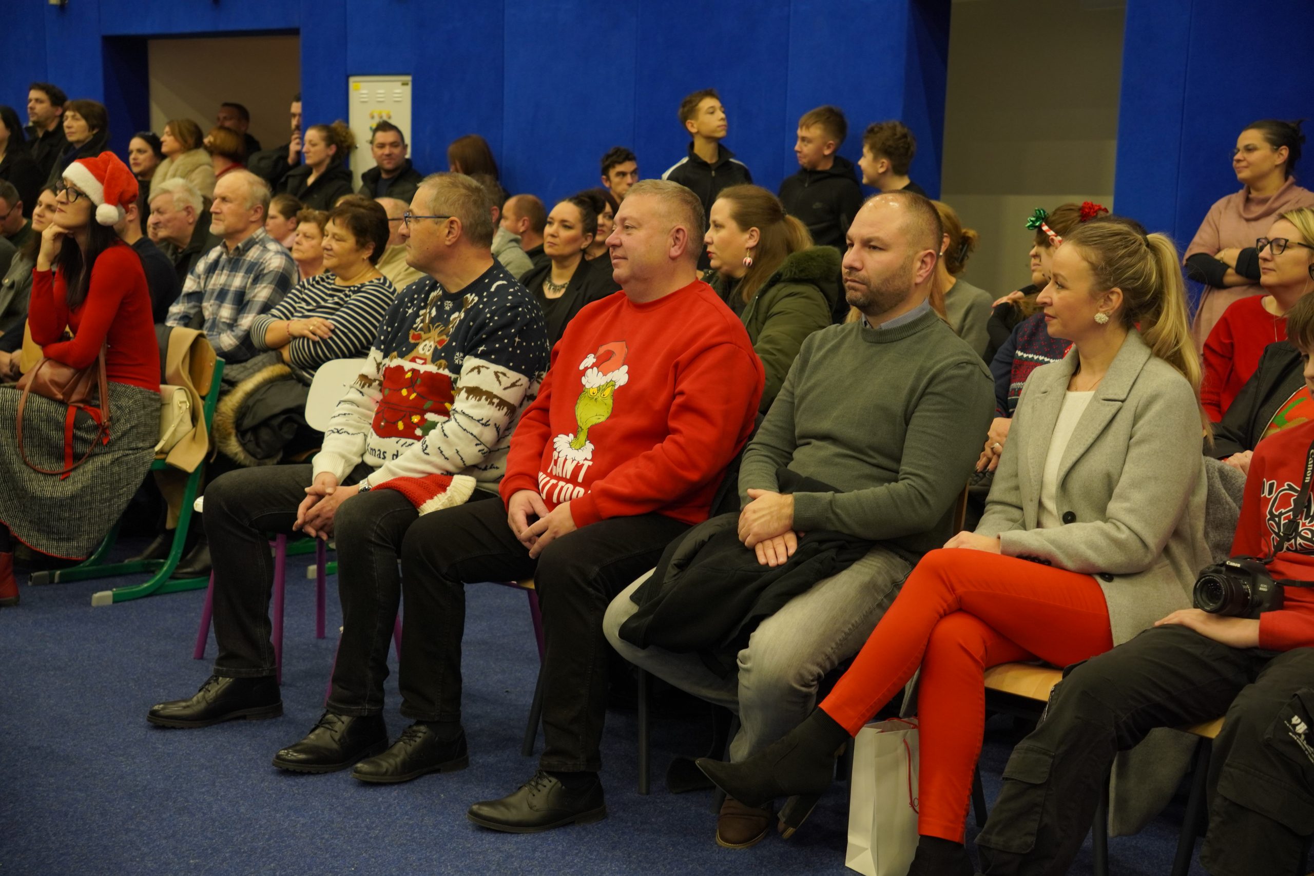 božićna priredba OŠ Strahoninec (66) božićna priredba OŠ Strahoninec (66)