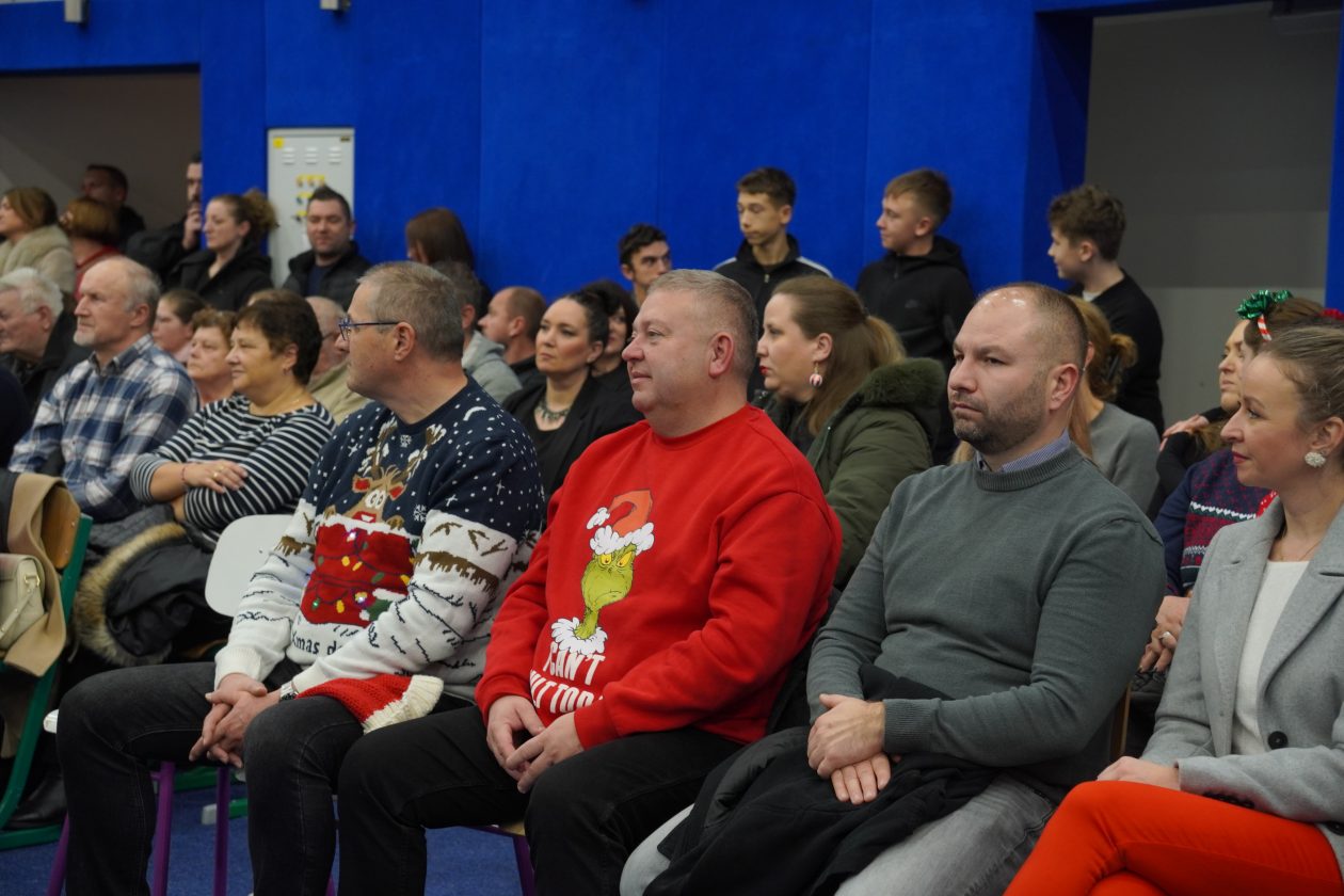 božićna priredba OŠ Strahoninec (67)