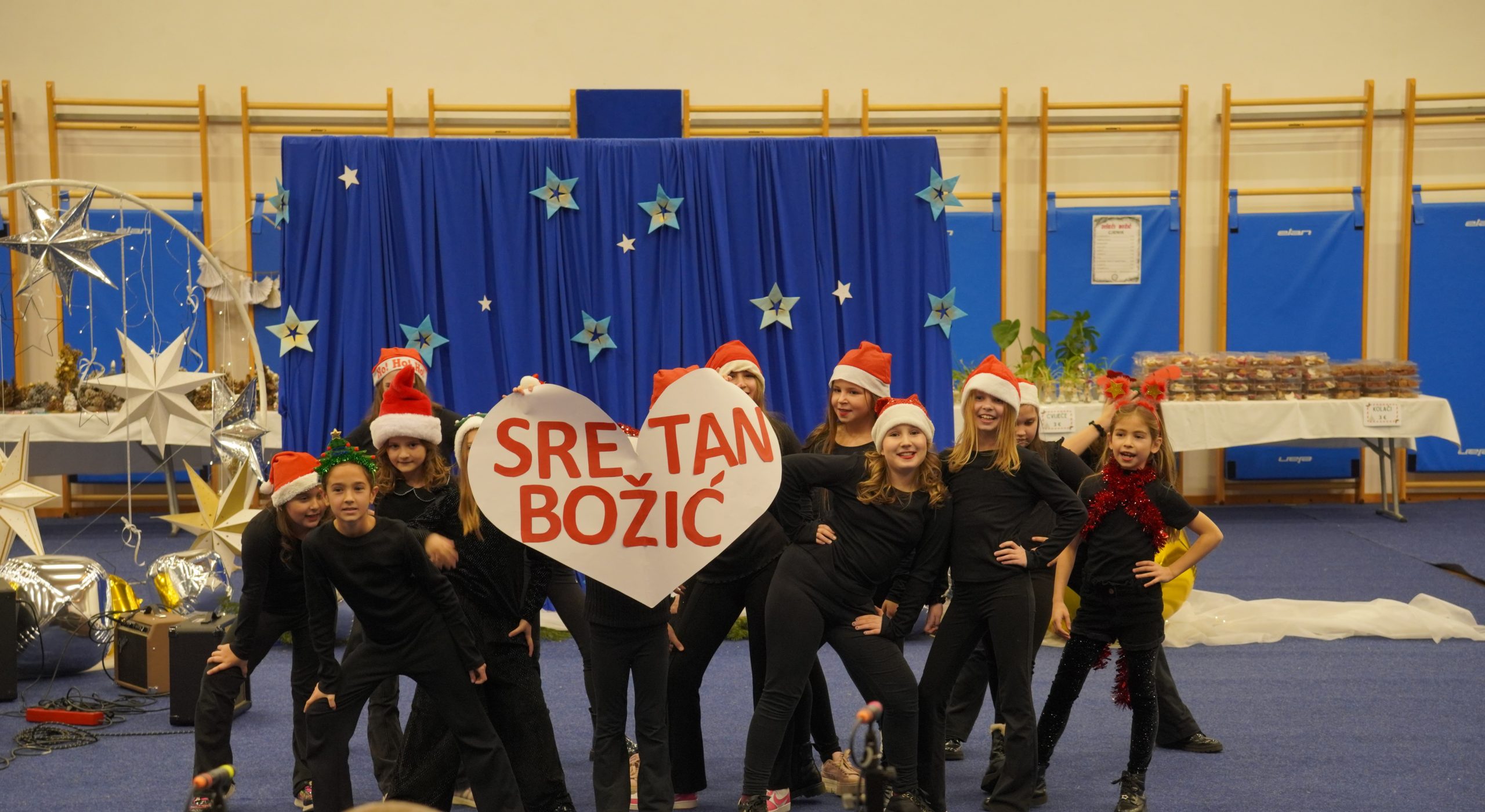 božićna priredba OŠ Strahoninec (94) božićna priredba OŠ Strahoninec (94)