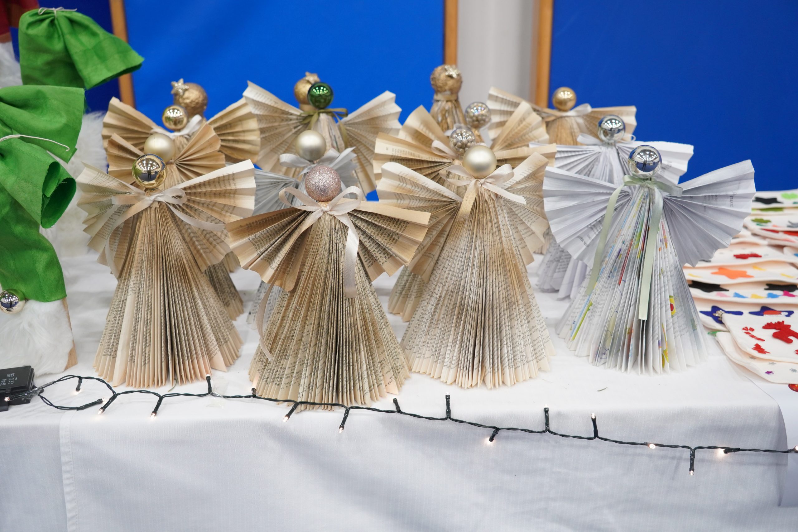 božićna priredba OŠ Strahoninec ukrasi rukotvorine (34) božićna priredba OŠ Strahoninec ukrasi rukotvorine (34)