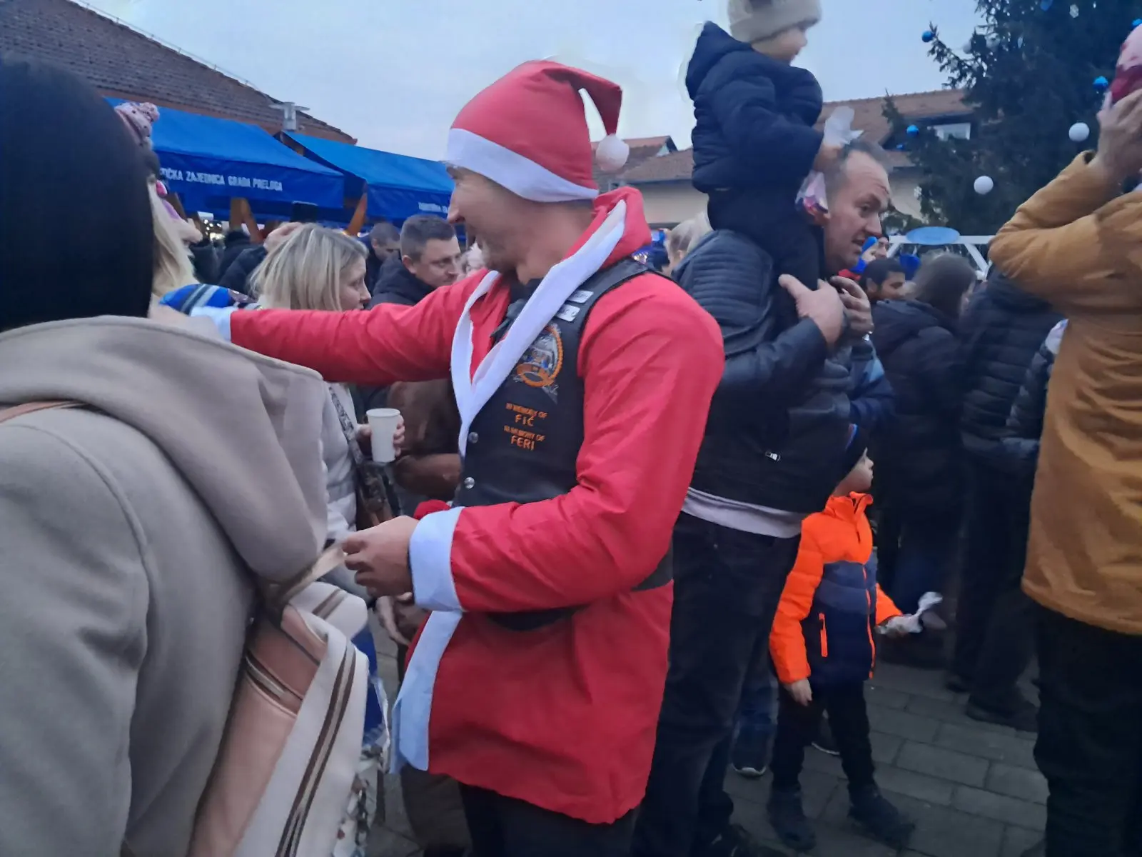 božićni sajam, moto mrazovi prelog (18) božićni sajam, moto mrazovi prelog (18)