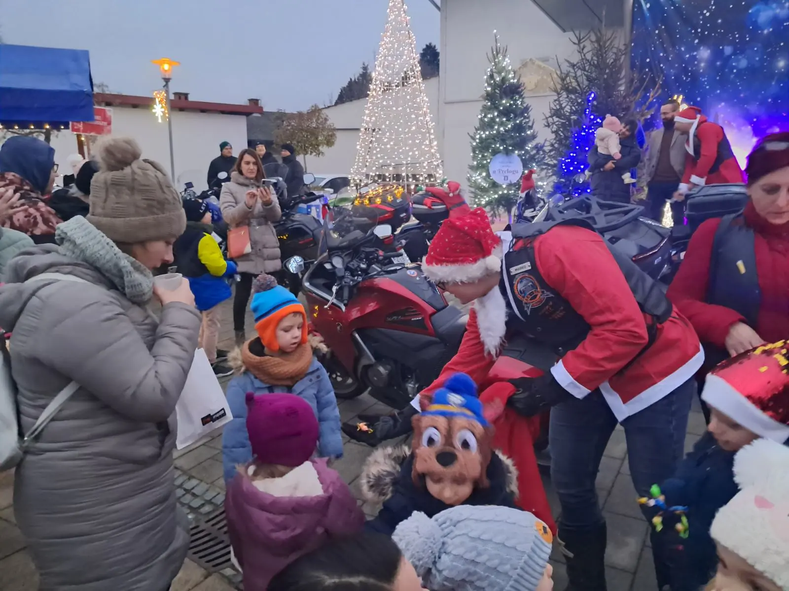 božićni sajam, moto mrazovi prelog (30) božićni sajam, moto mrazovi prelog (30)