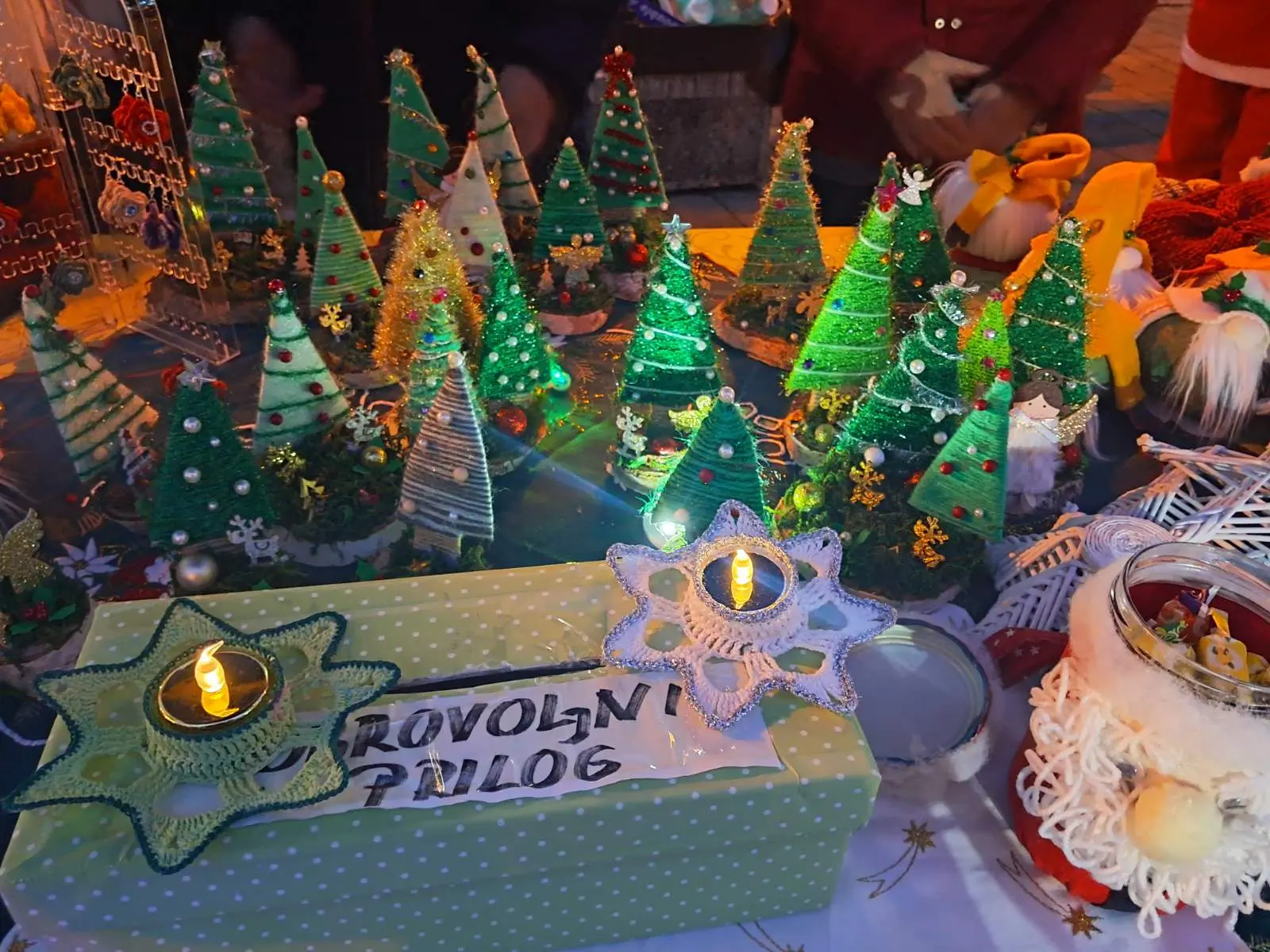 božićni sajam, moto mrazovi prelog (36) božićni sajam, moto mrazovi prelog (36)