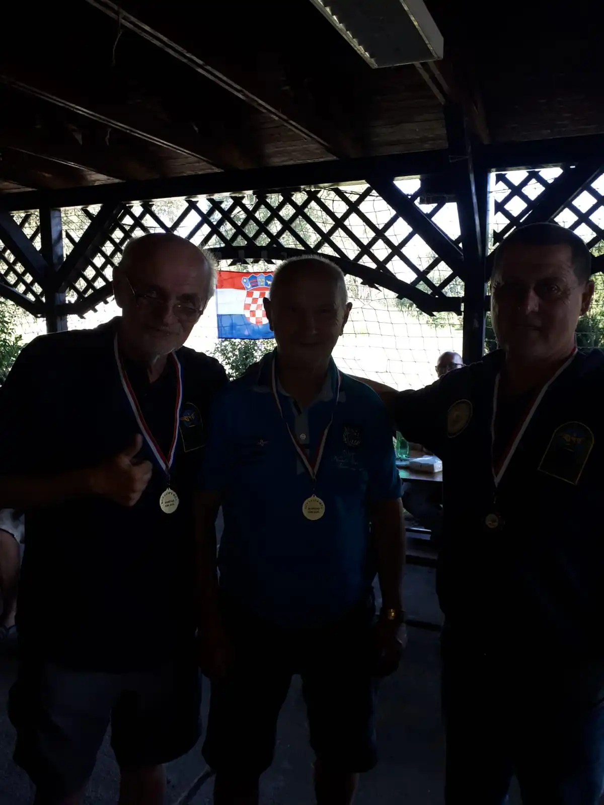 branitelji sporstek igre (15) branitelji sporstek igre (15)