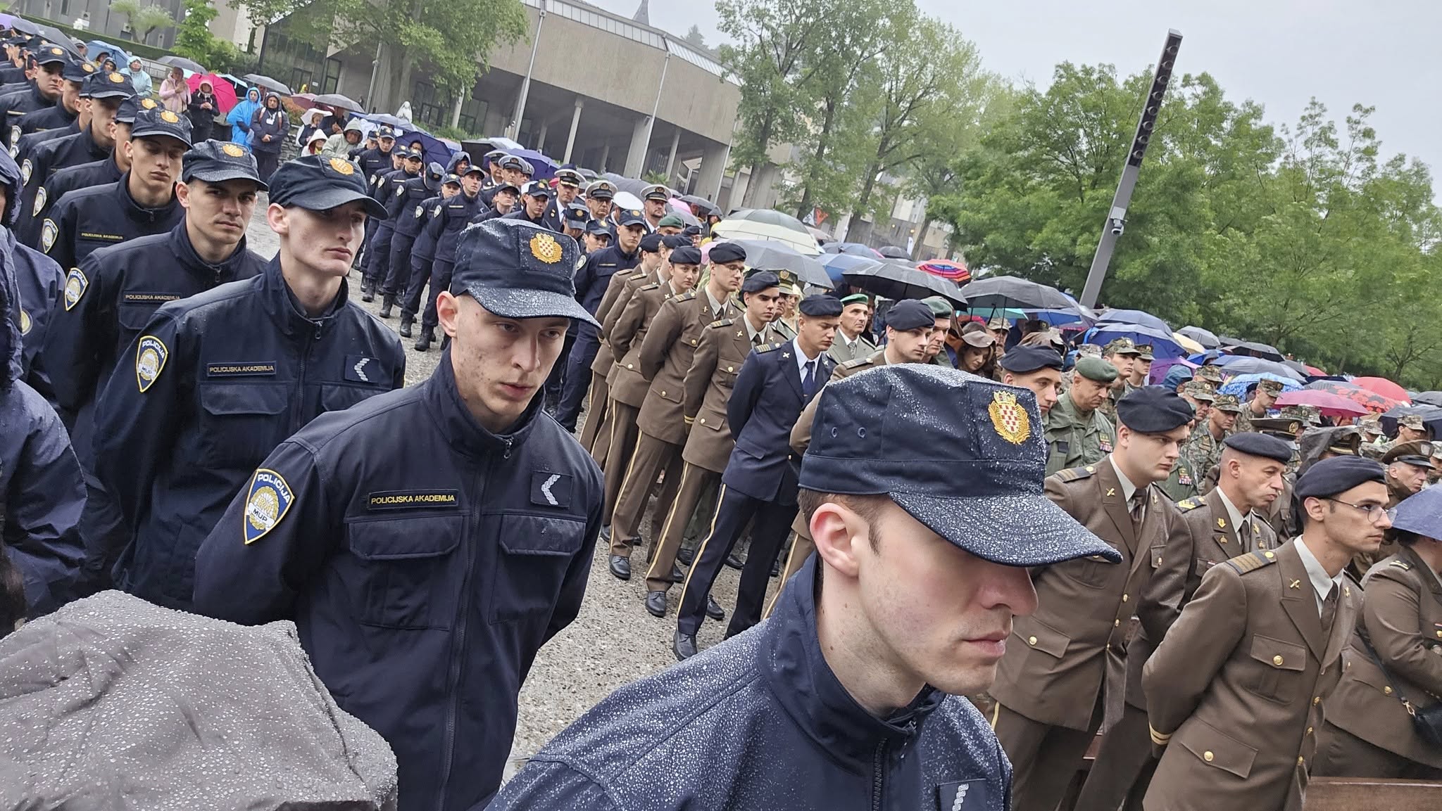 branitelji zajedno,hodočašće u lourdes (5)