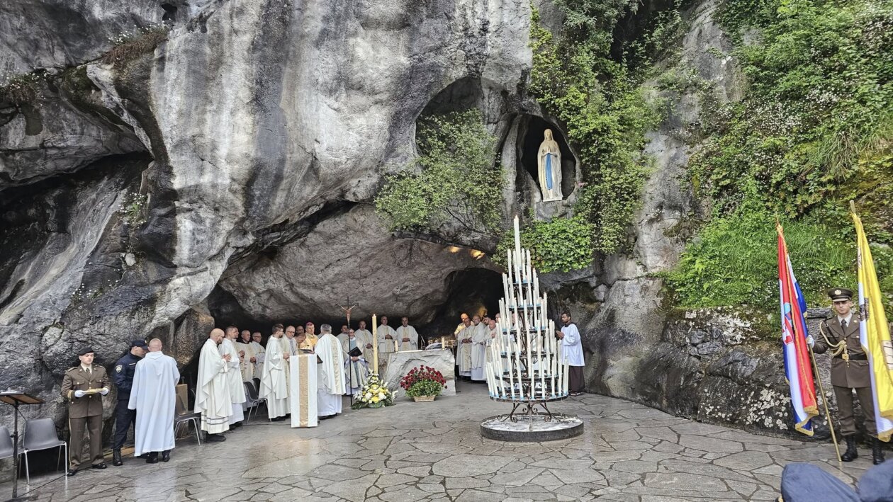 branitelji zajedno,hodočašće u lourdes (7)