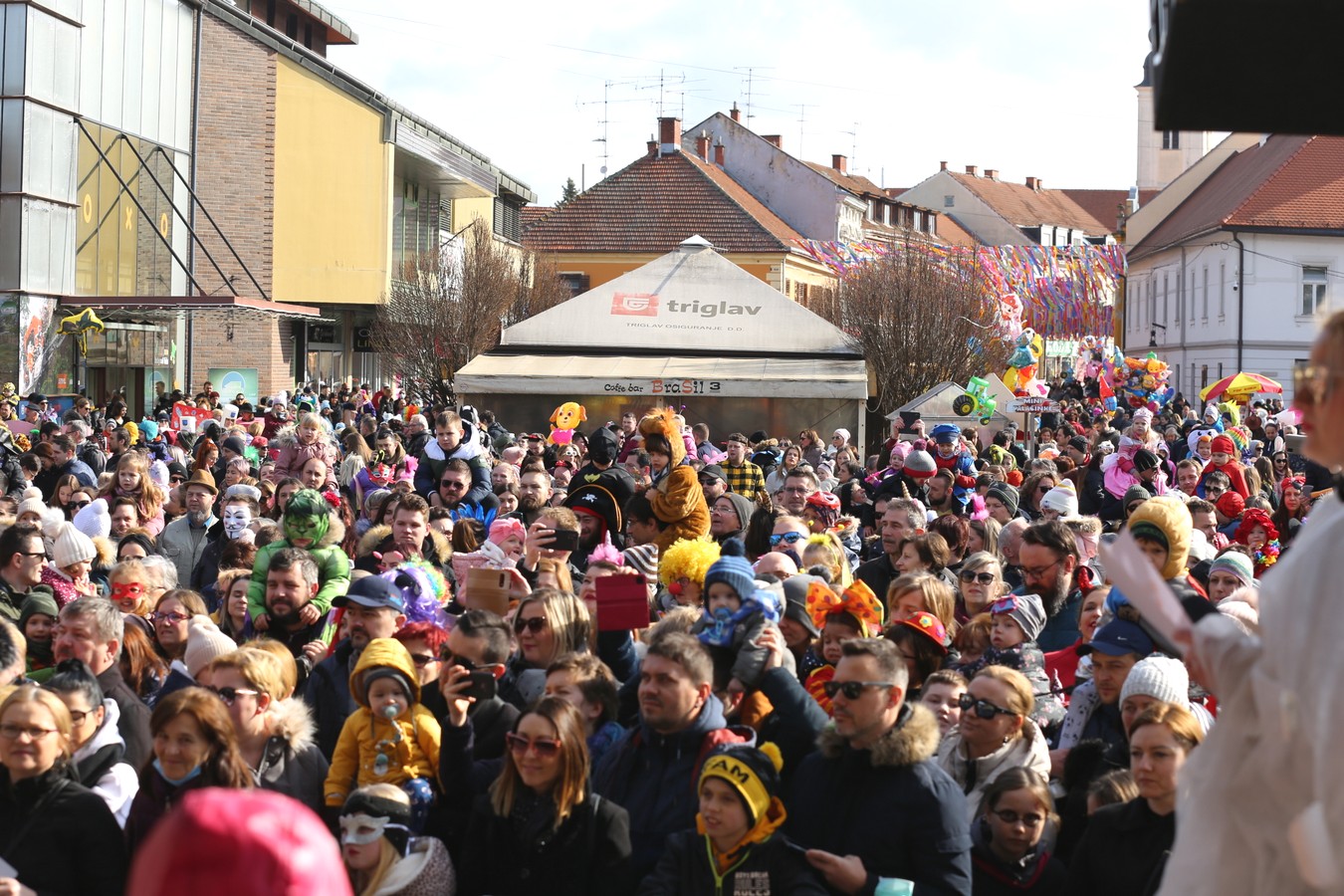 DJEČJI FAŠNIK Male maškare zavladale centrom Čakovca!