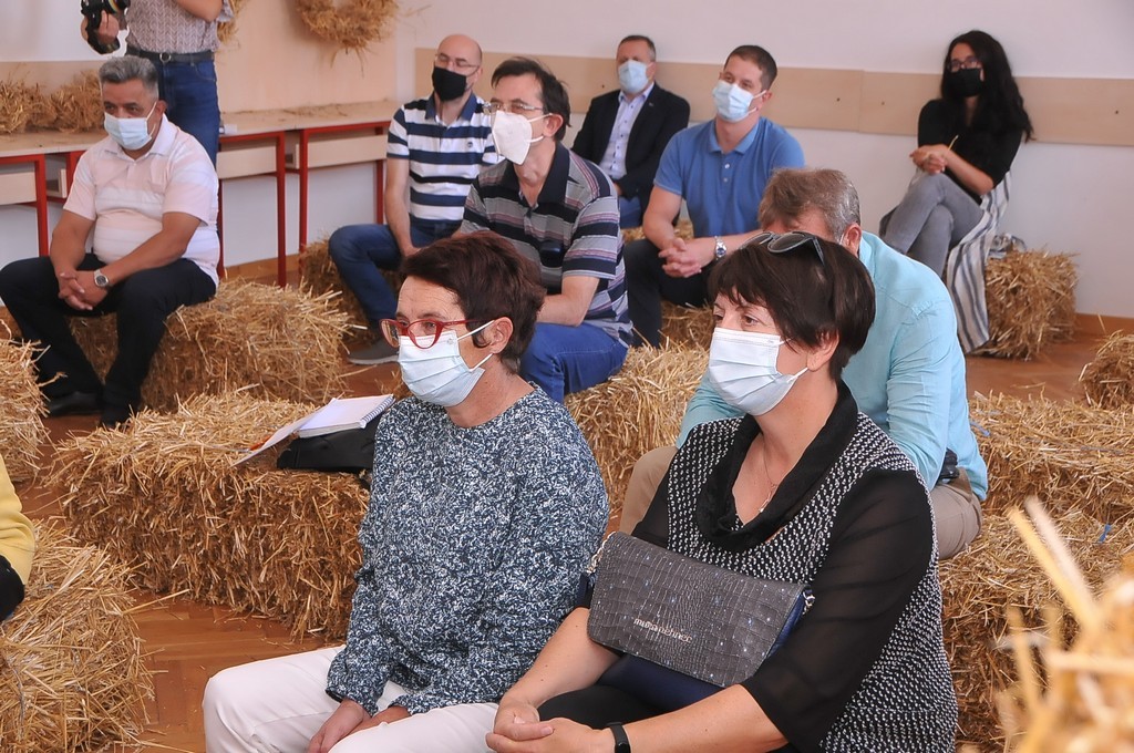 PROJEKT PIKAČ UŽIVO Mladi i treća dob zajedno u očuvanju zaštitnog znaka Selnice