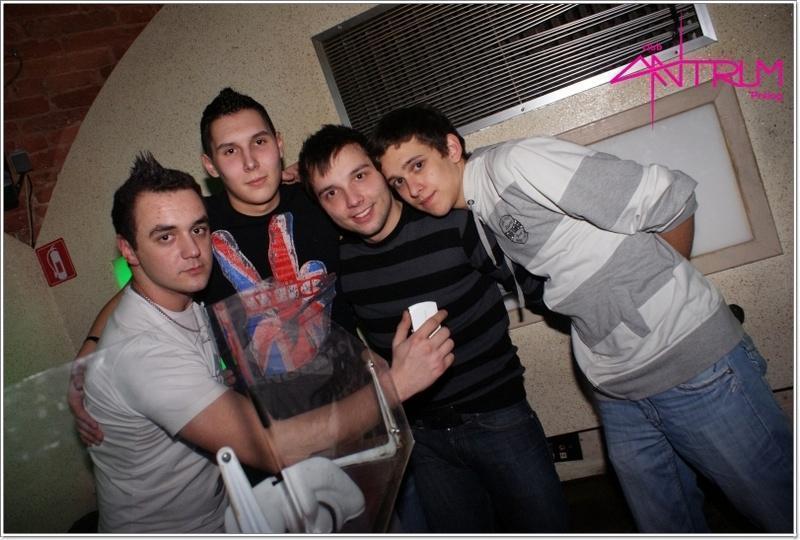 slika0095 Antrum (Petak i subota, 8. i 9.2.2013) slika0095 Antrum (Petak i subota, 8. i 9.2.2013)